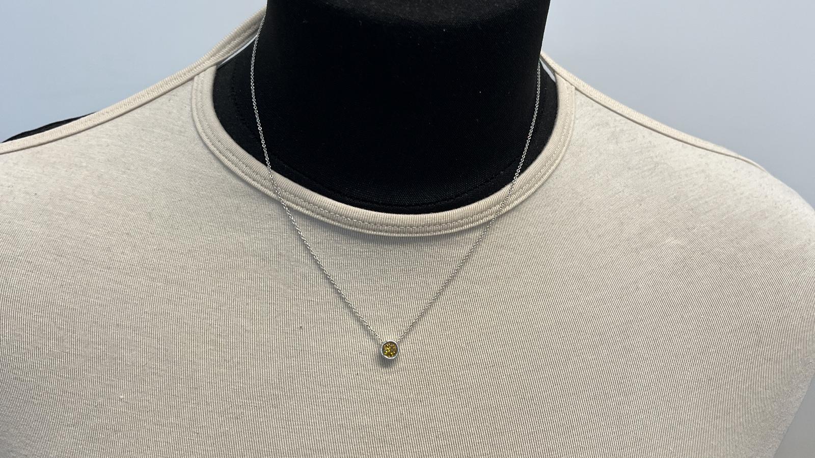 תליון זהב ויהלומים מספר 11016