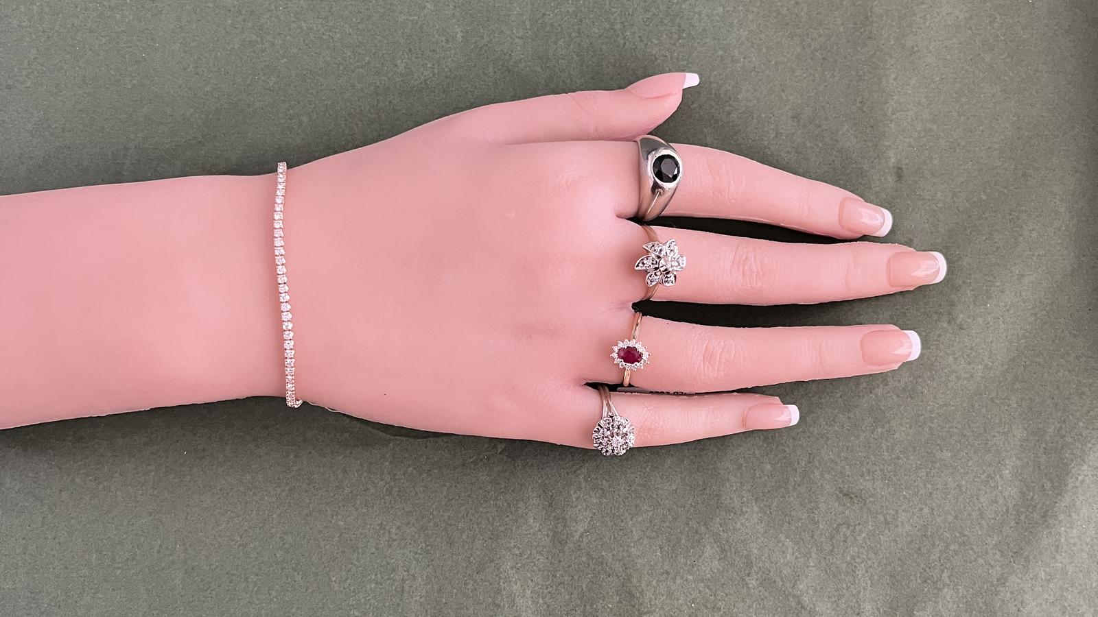 טבעת וינטאג משובצת ספינל שחור - מספר 11543