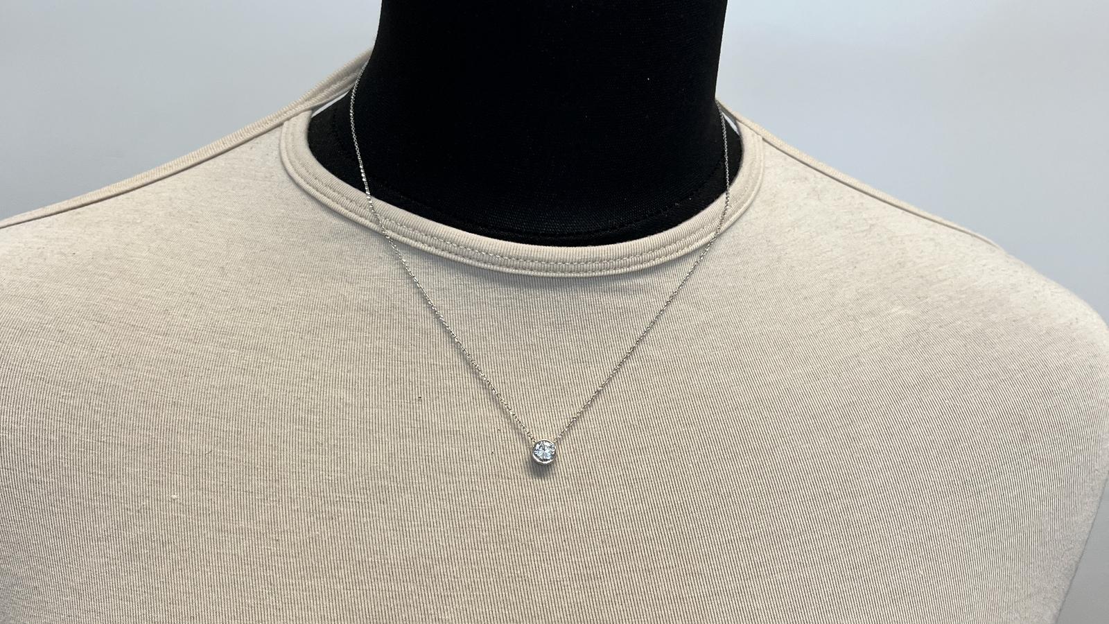 תליון סוליטר משובץ יהלום, זהב 14K, תליון כולל שרשרת - מק"ט 12813
