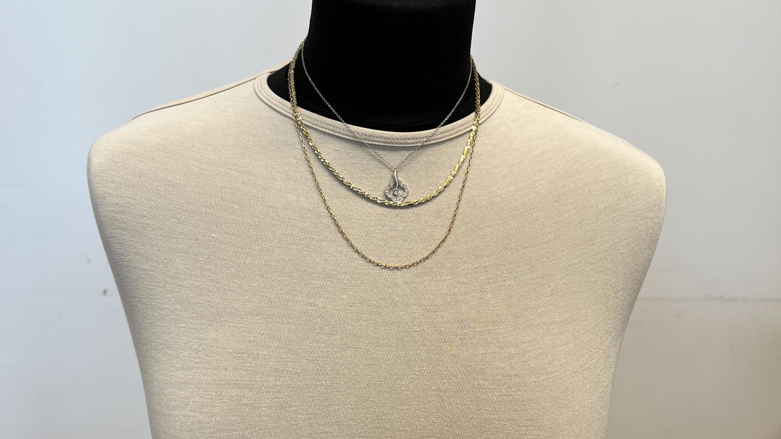 תליון זהב ויהלומים מספר 5431