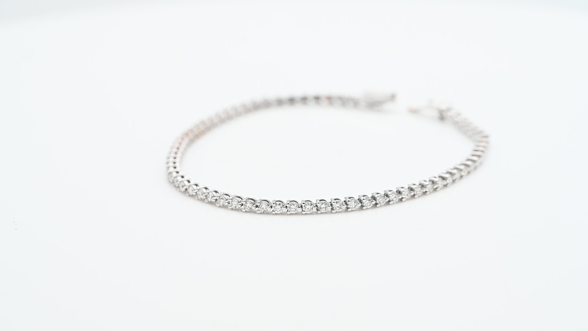 צמיד טניס משובץ יהלומים - מק"ט 13888, זהב 14K