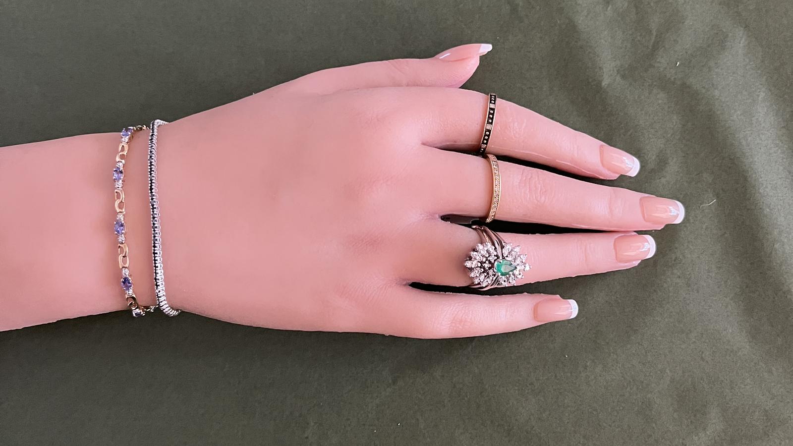 צמיד טניס משובץ יהלומים שחורים - מק"ט 14116, זהב 14K