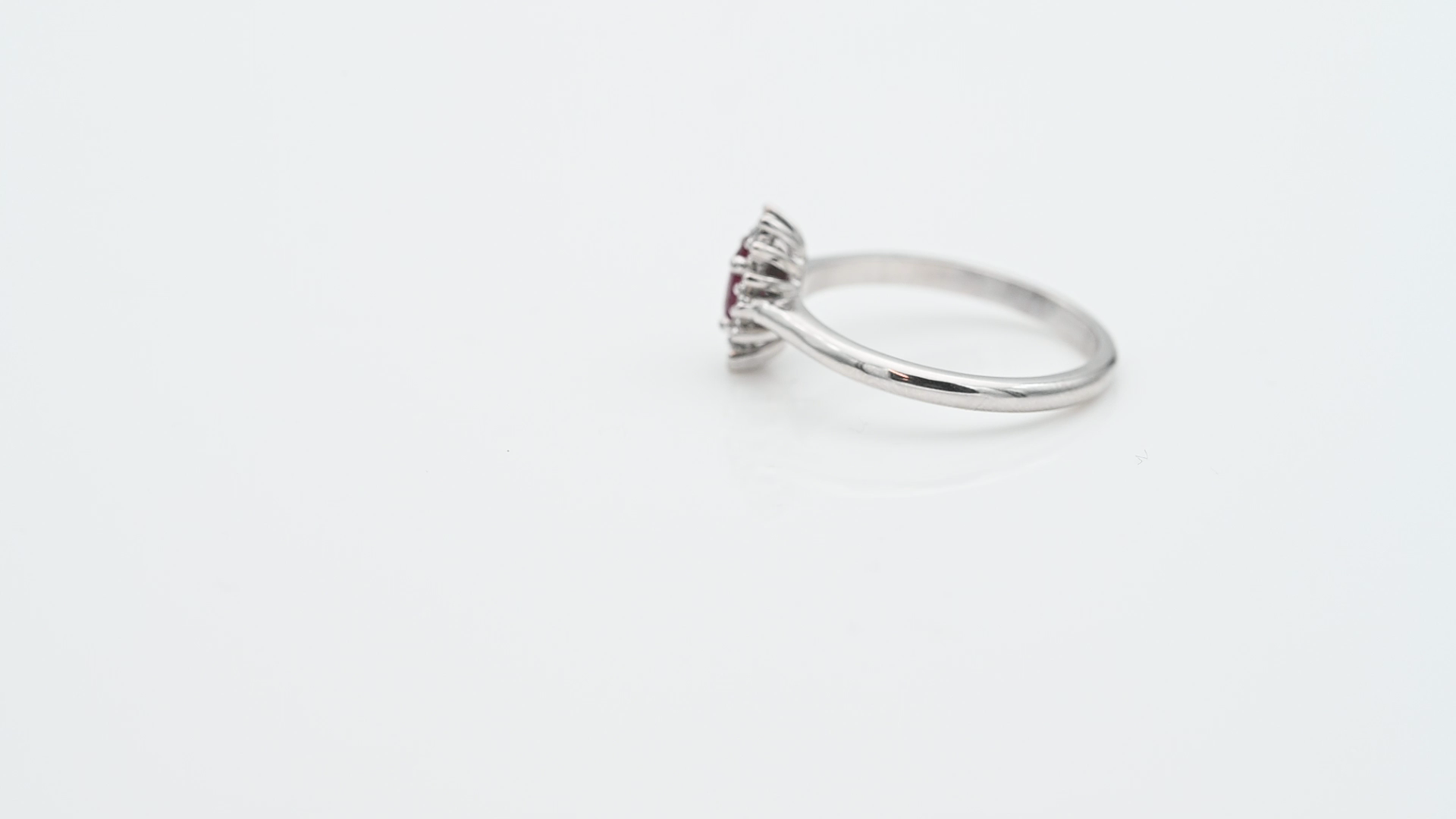 טבעת דיאנה משובצת רובי ויהלומים - מק"ט 14719, זהב 14K