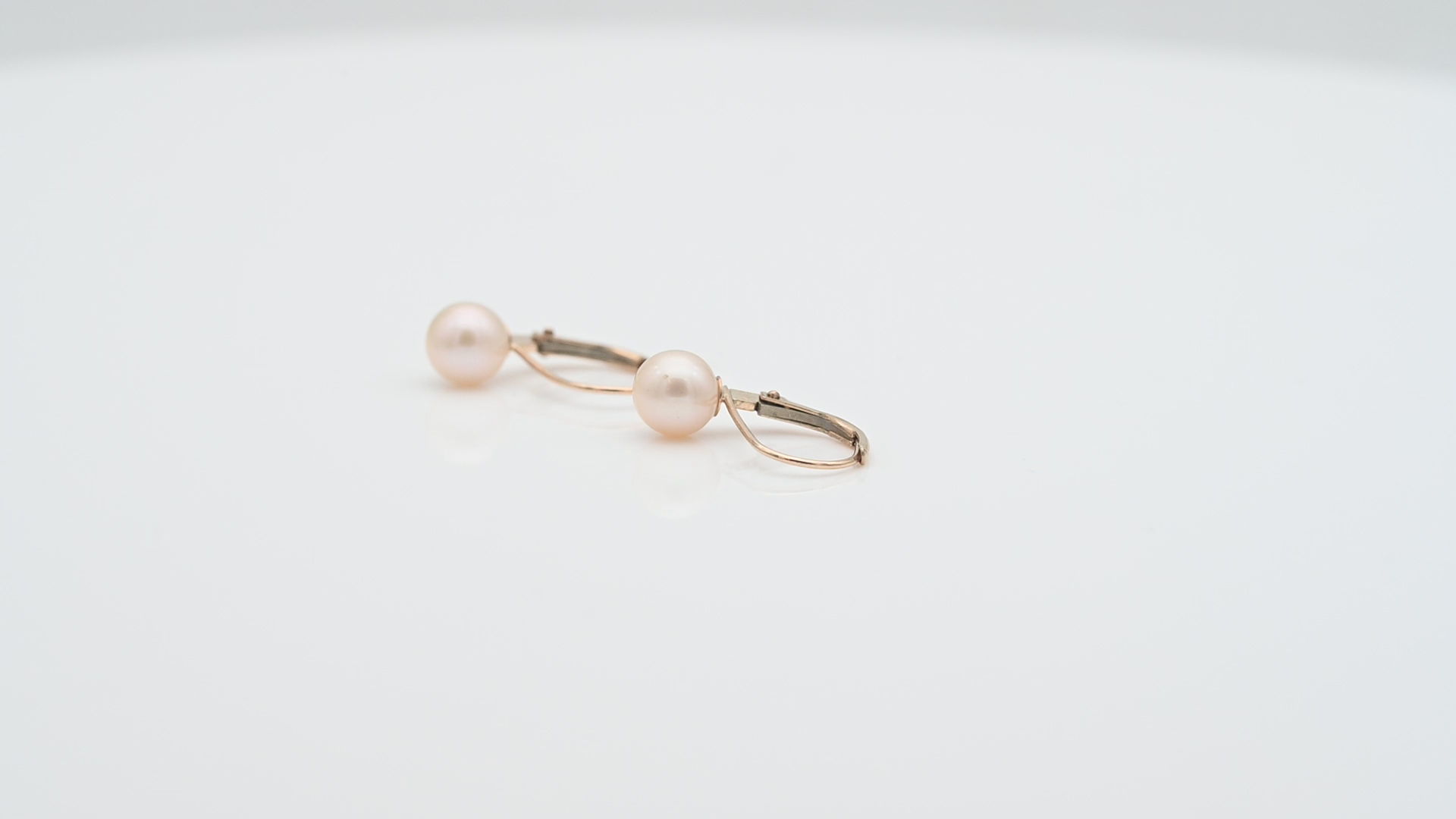 עגילי פנינה תלויים - מק"ט 15085, זהב 14K