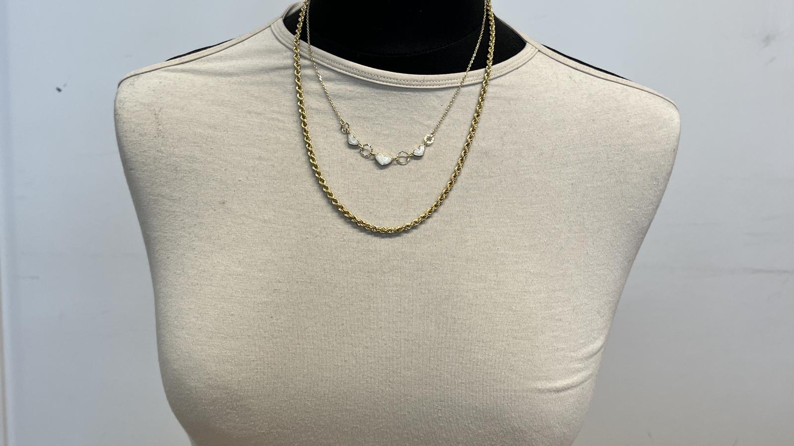 שרשרת וינטג' שלושה לבבות משובצים אם הפנינה - מק"ט 15230, זהב 14K