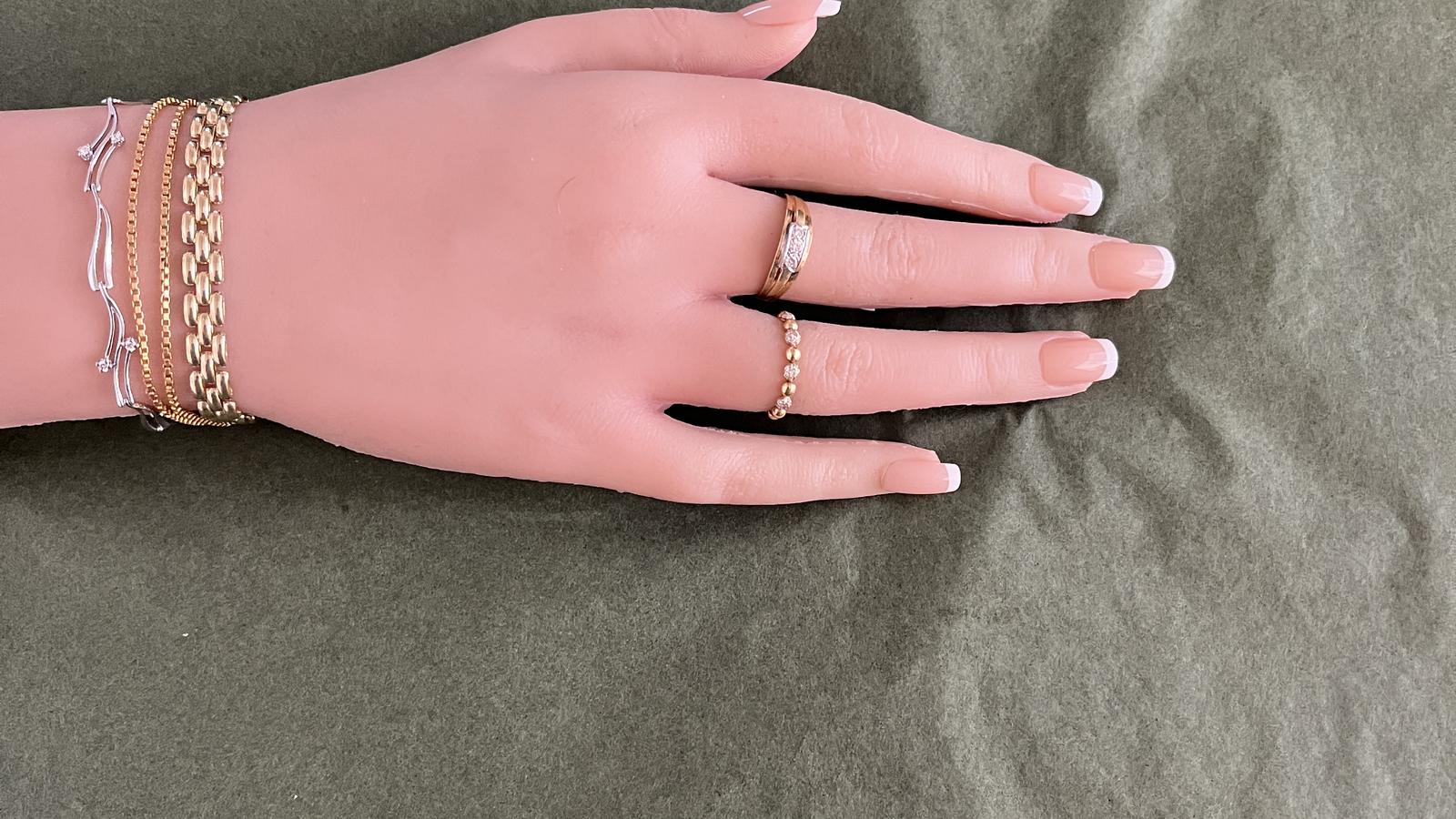 צמיד וינטג' עדין ברוחב 4 מ"מ, משובץ יהלומים - מק"ט 15232, זהב 14K