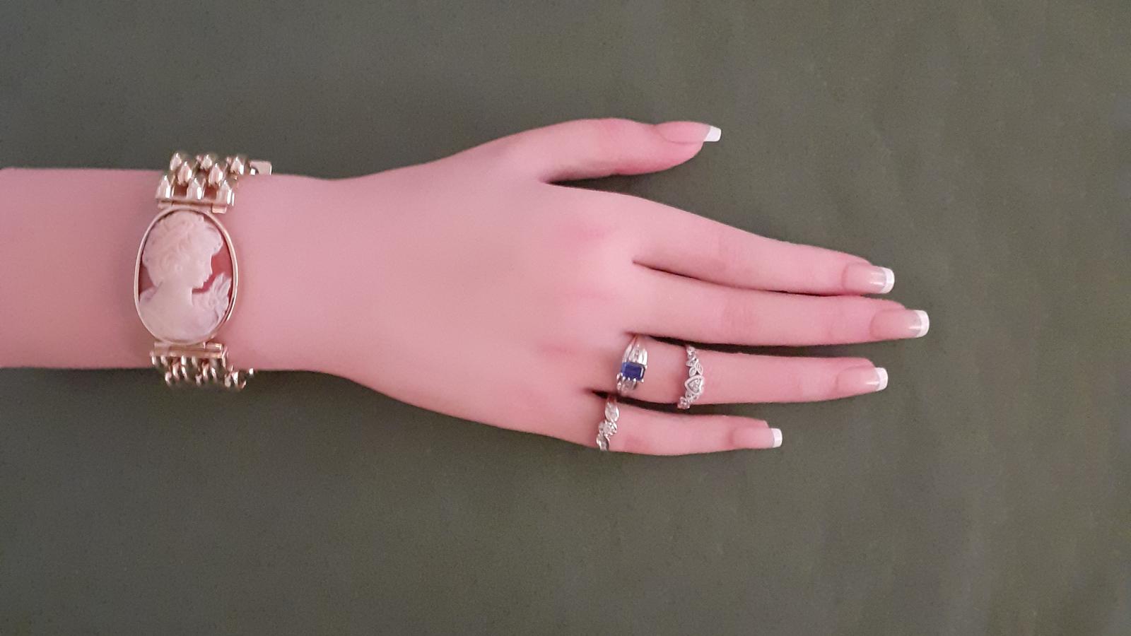 צמיד וינטאג עם קמאו במרכז, זהב 14K - מק"ט 50122