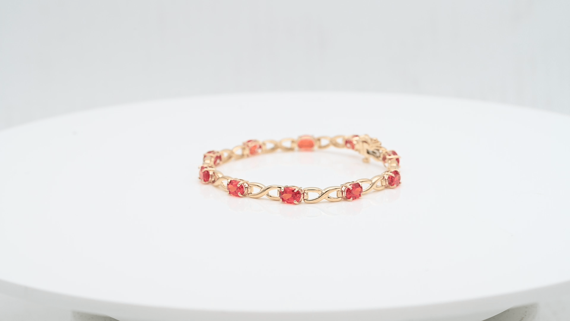 צמיד וינטאג משובץ אבני חן כתומות , זהב 14K - מק"ט 31887