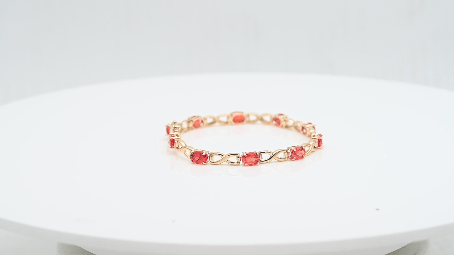 צמיד וינטאג משובץ אבני חן כתומות , זהב 14K - מק"ט 31887