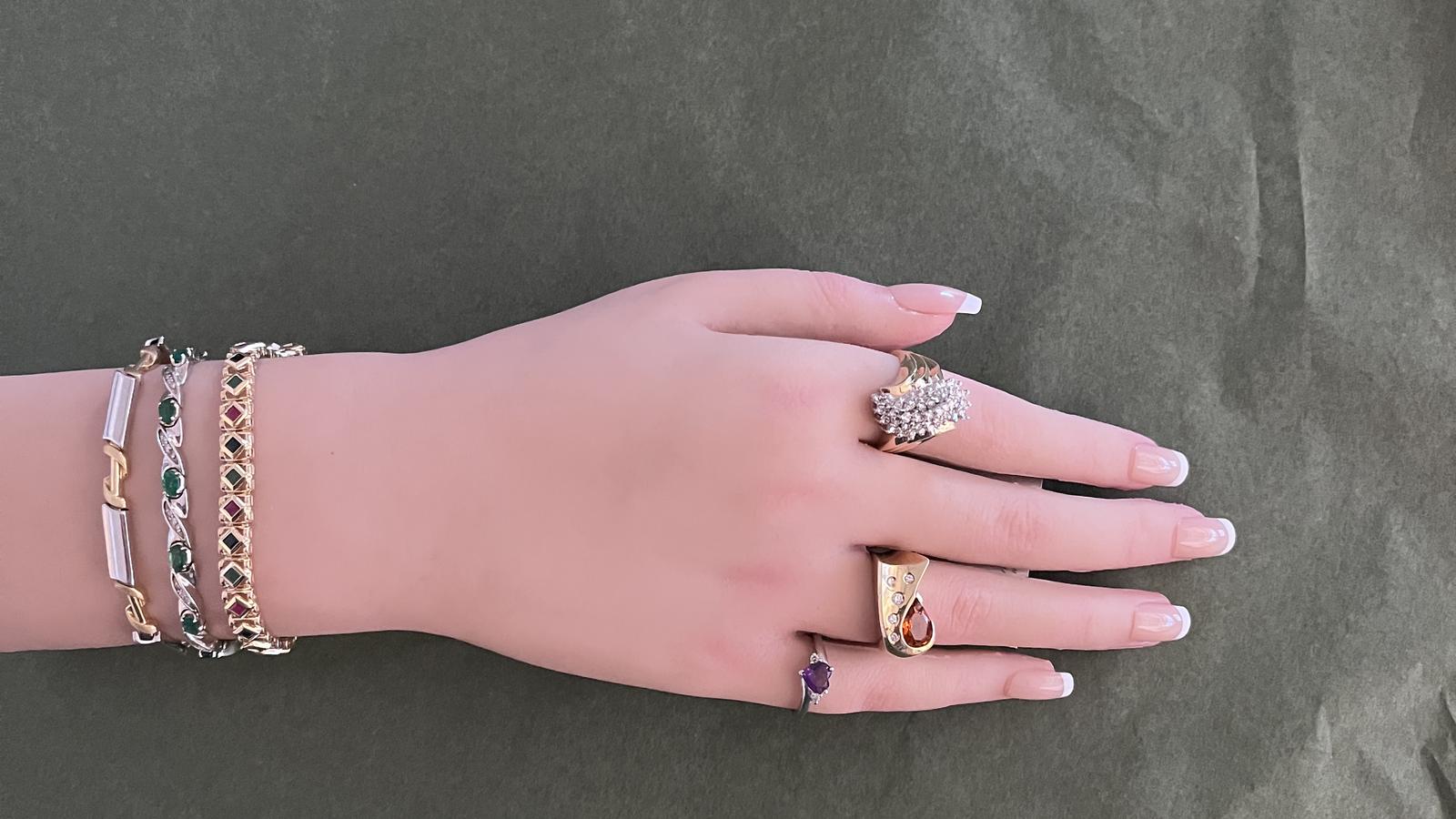 טבעת וינטאג משובצת ציטרין (שבר קל באבן) ויהלומים, זהב 14K - מק"ט 31855