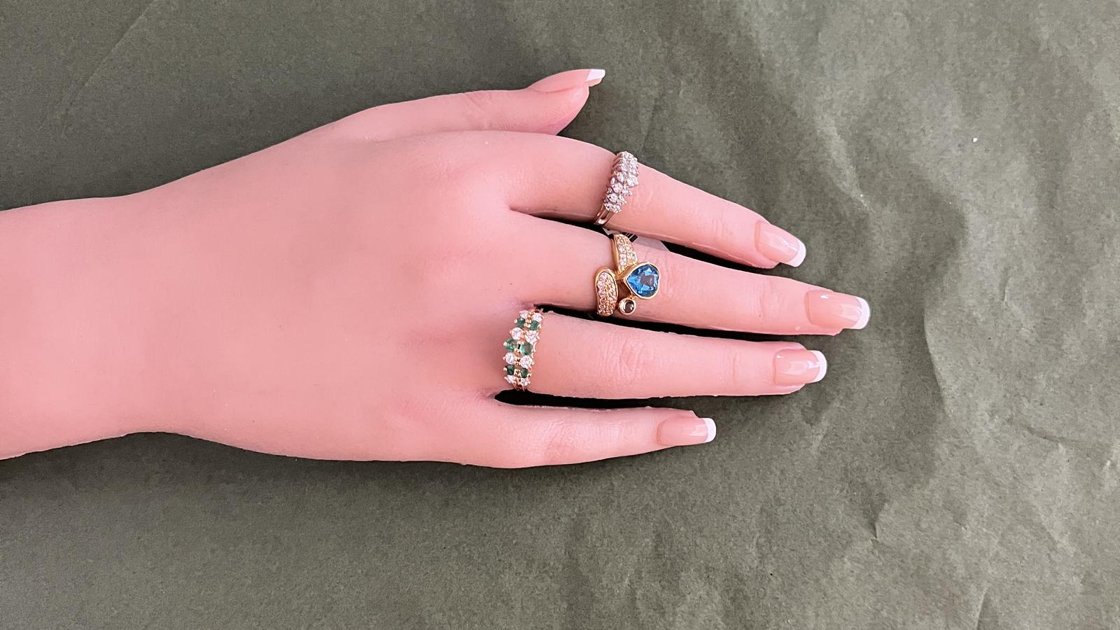 טבעת וינטג' משובצת בלו טופז ויהלומים - מק"ט 60562, זהב 18K