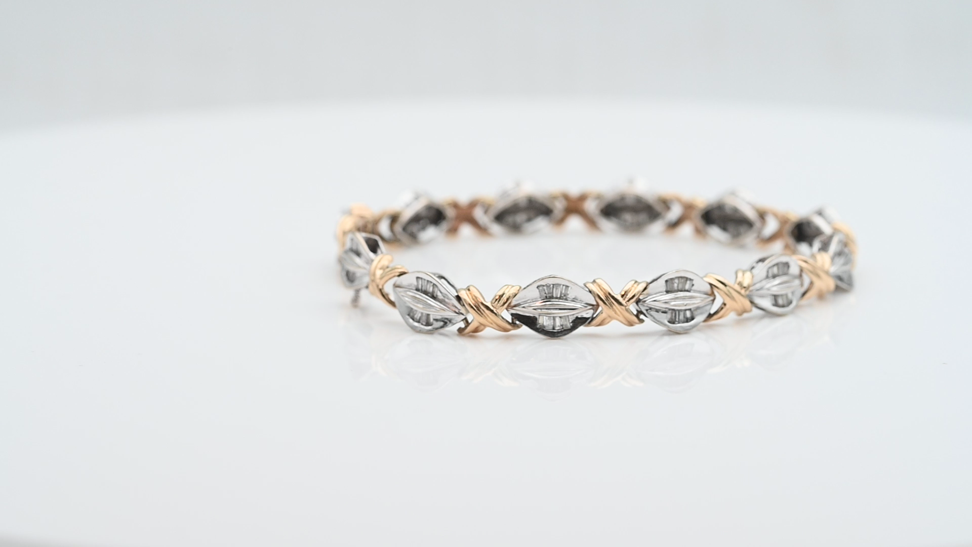 צמיד וינטג' משובץ יהלומים בחיתוך בגט - מק"ט 33187, זהב 14K