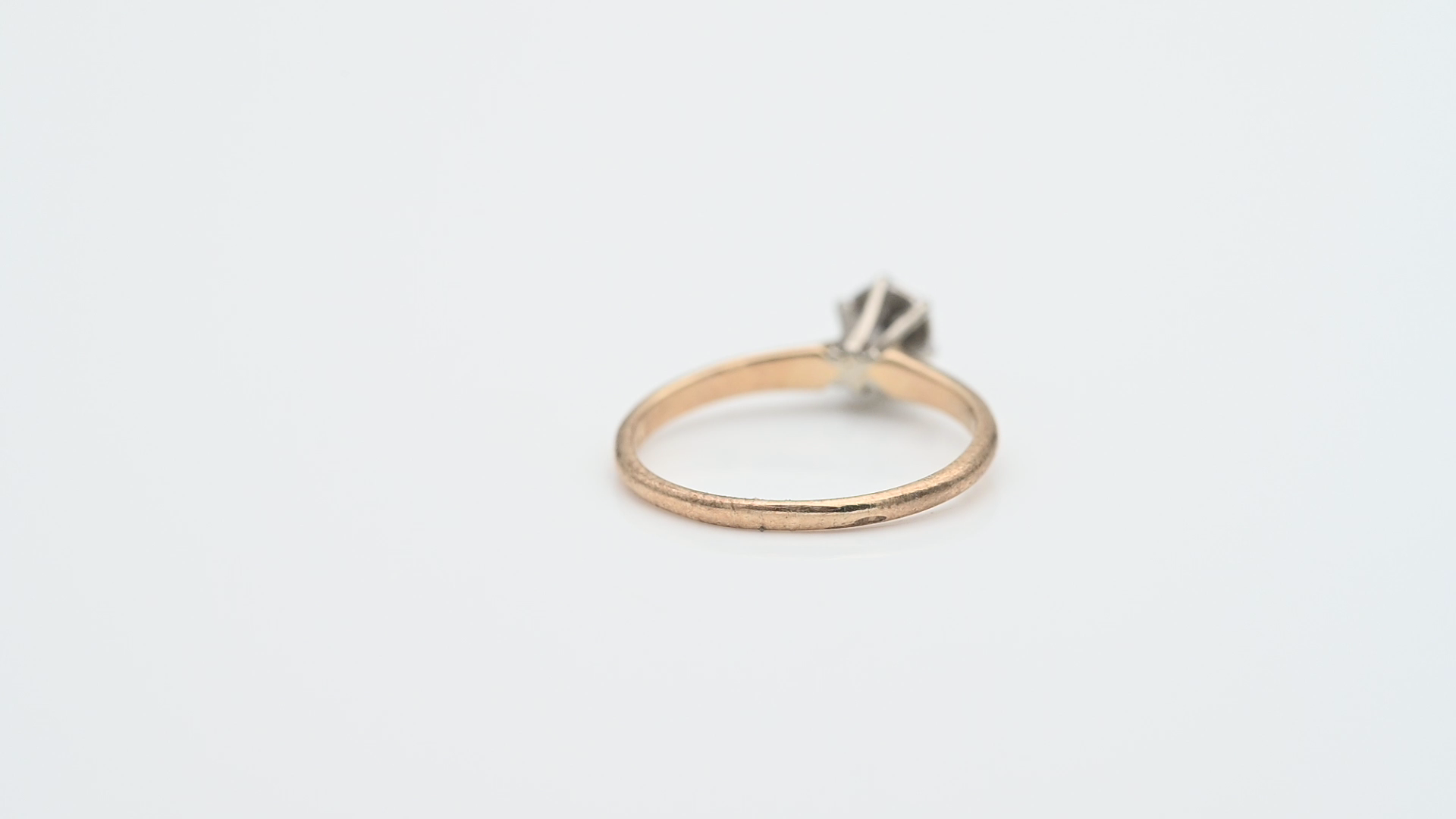 טבעת וינטג' סוליטר משובצת יהלום - מק"ט 33751, זהב 10K