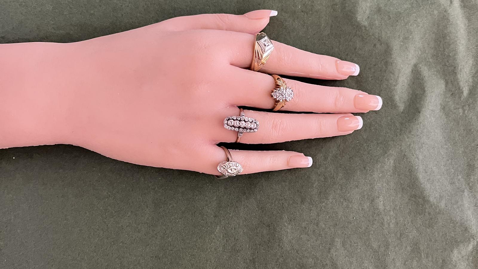 טבעת וינטג' ארוכה משובצת יהלומים בחיתוך Old Cut - מק"ט 51581, זהב 14K