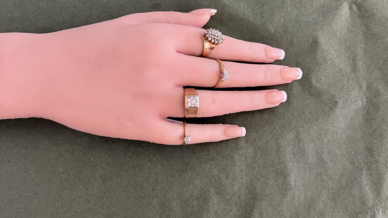 טבעת וינטג' סוליטר משובצת יהלום - מק"ט 33751, זהב 10K