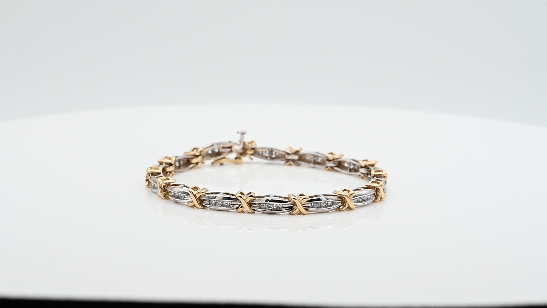 צמיד זהב ויהלומים מספר 5301