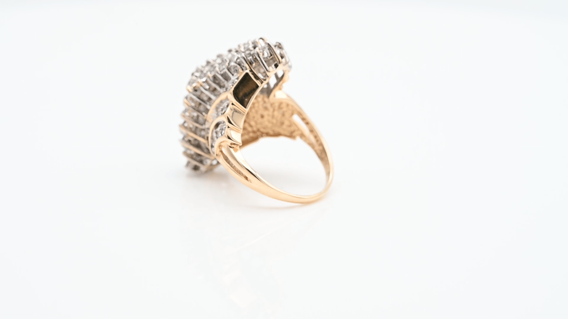 טבעת זהב ויהלומים מספר 5770