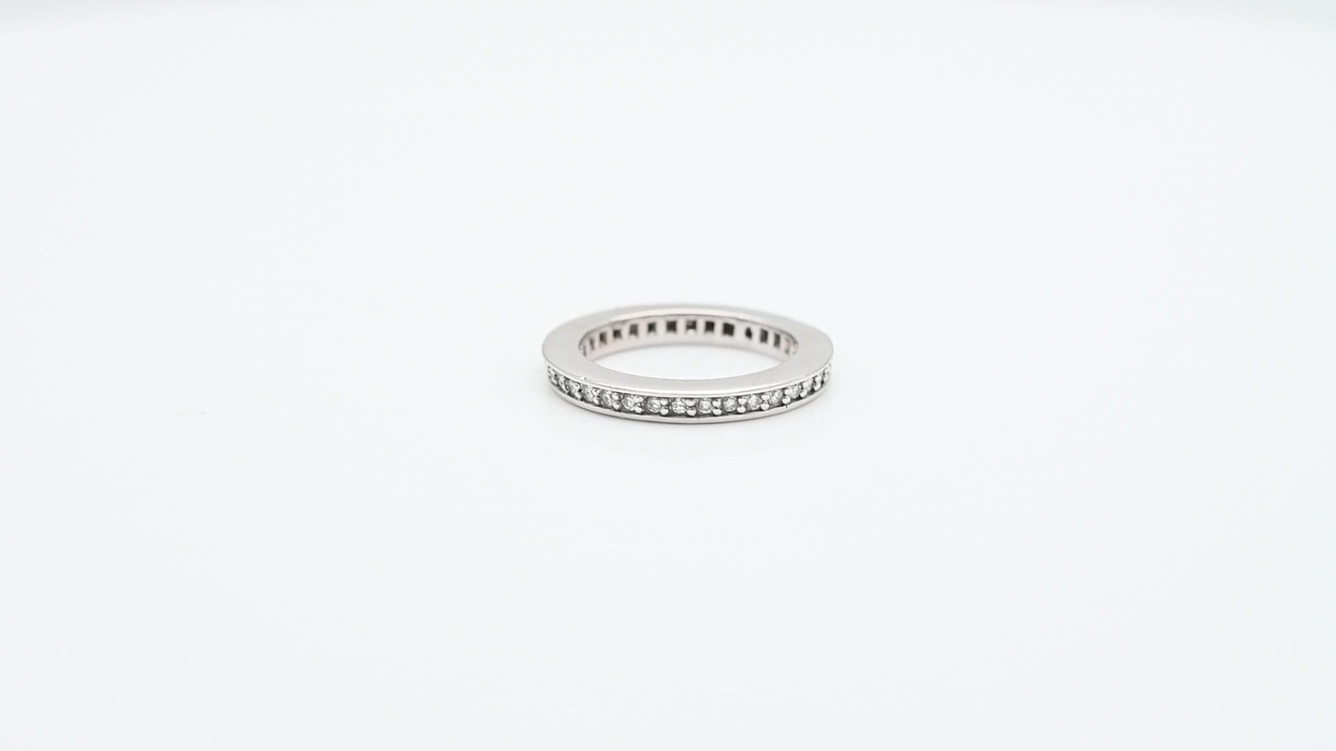 טבעת איטרנטי משובצת יהלומים, זהב 14K - מק"ט 60253