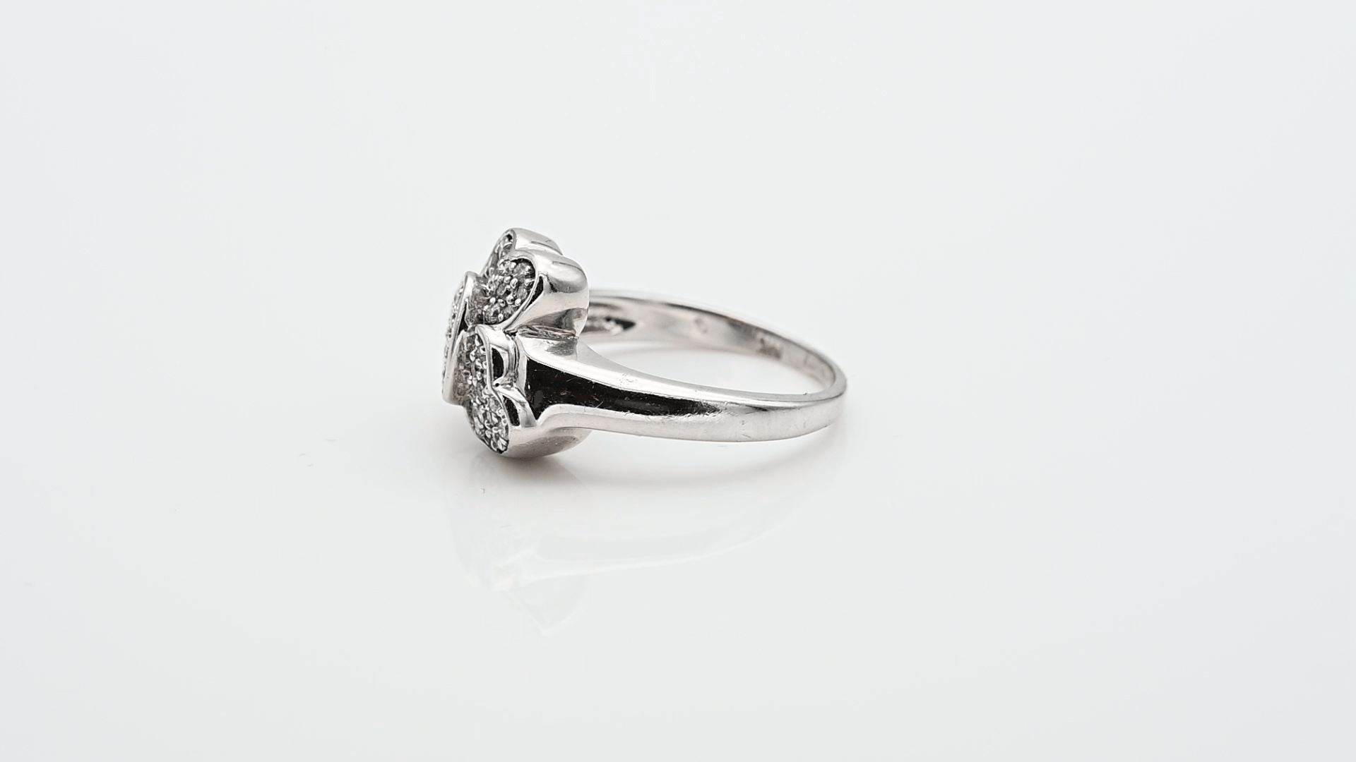 טבעת זהב ויהלומים מספר 6032