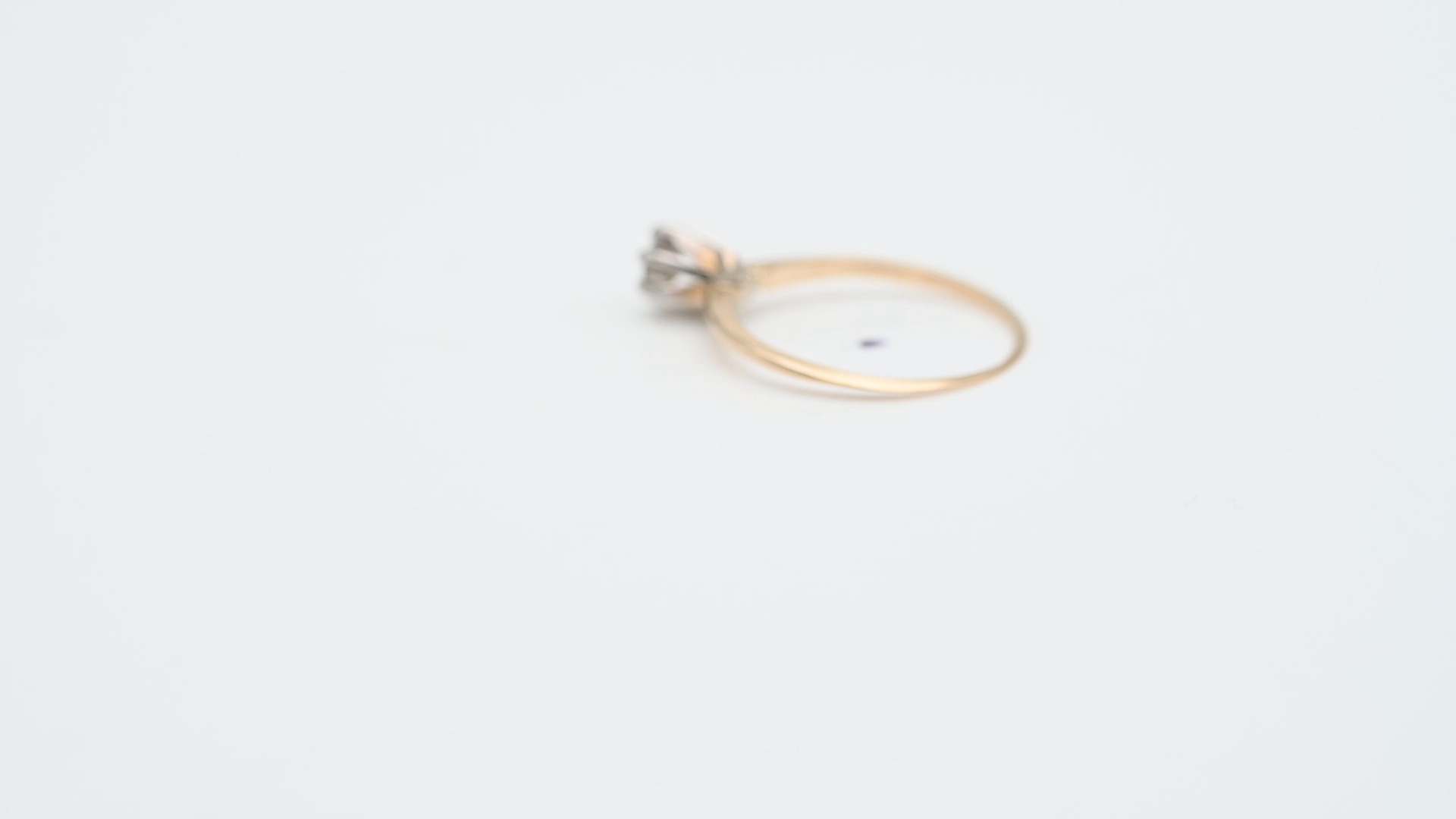 טבעת וינטאג משובצת יהלום - מק"ט 60521, זהב 14K