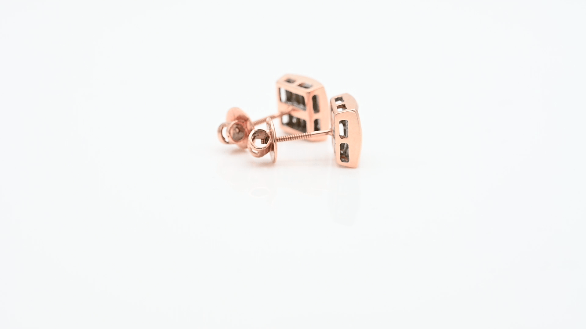 עגילים צמודים עם יהלומים לבנים וצהובים צבועים בשיבוץ בלתי נראה - מספר 8274