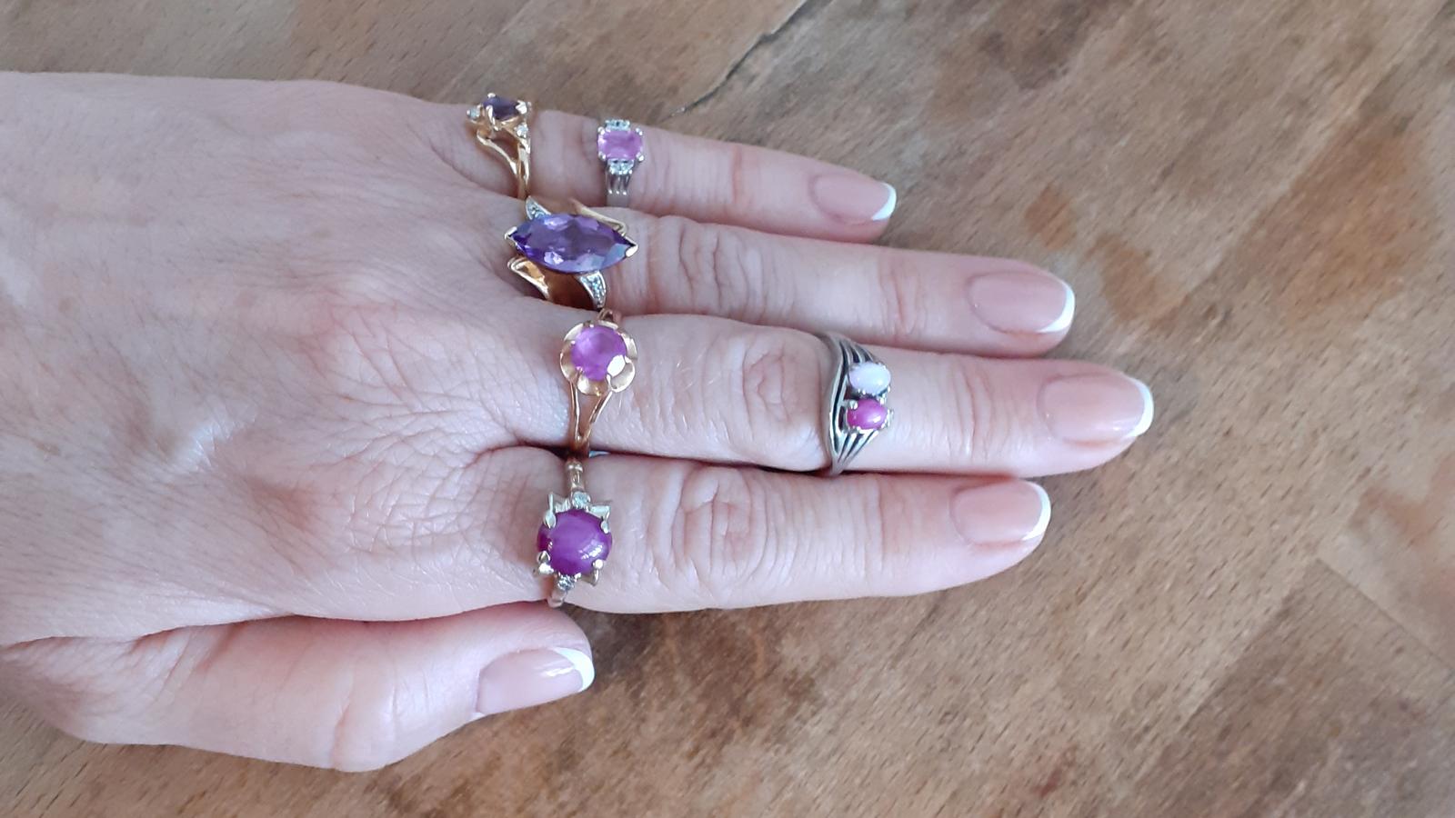 טבעת וינטאג משובצת אבני חן בחיתוך קבושון ויהלום, זהב 10K - מק"ט 31016