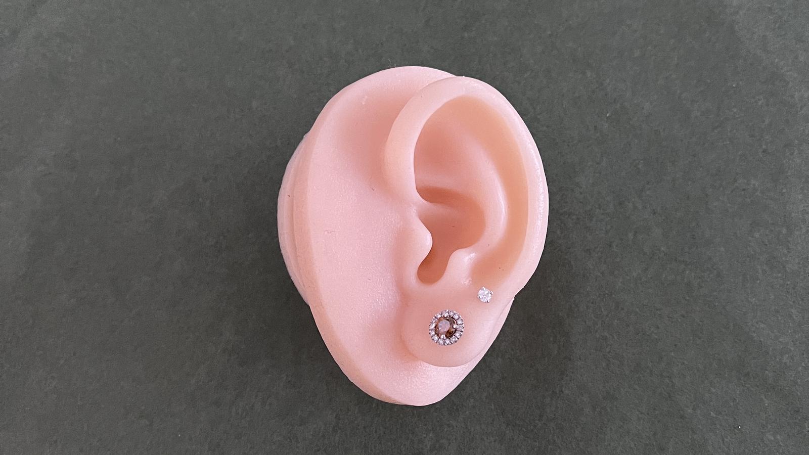 עגילים זהב ויהלומים מספר 10775