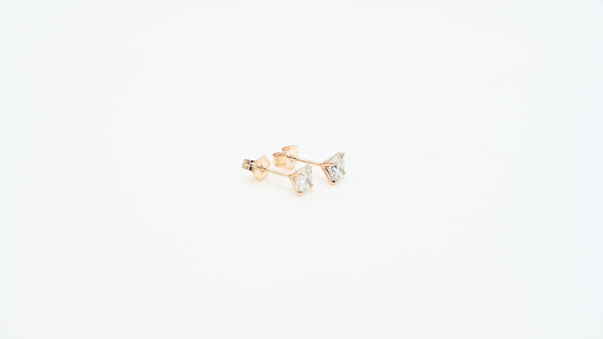 עגילי סוליטר משובצים יהלומים, זהב 14K - מק"ט 13157