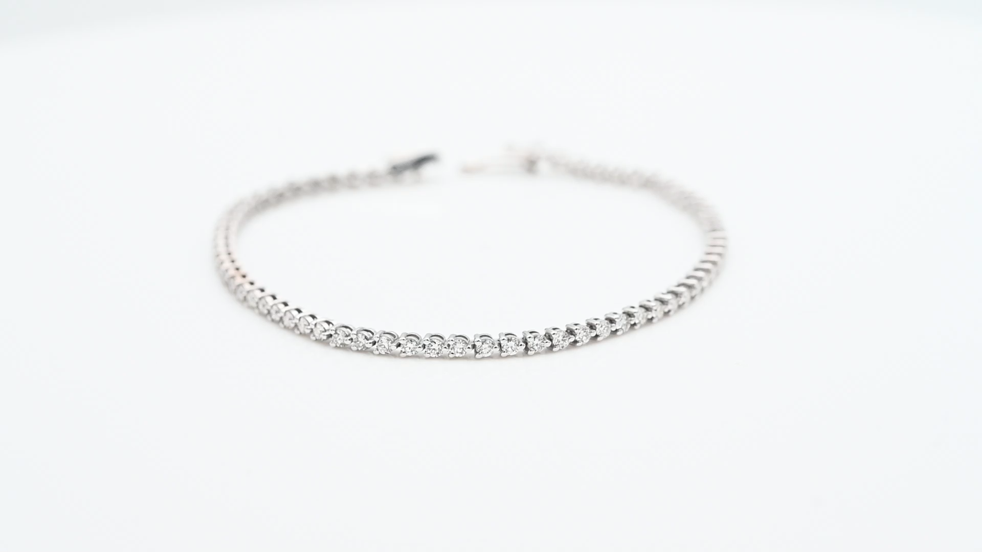 צמיד טניס משובץ יהלומים - מק"ט 13888, זהב 14K