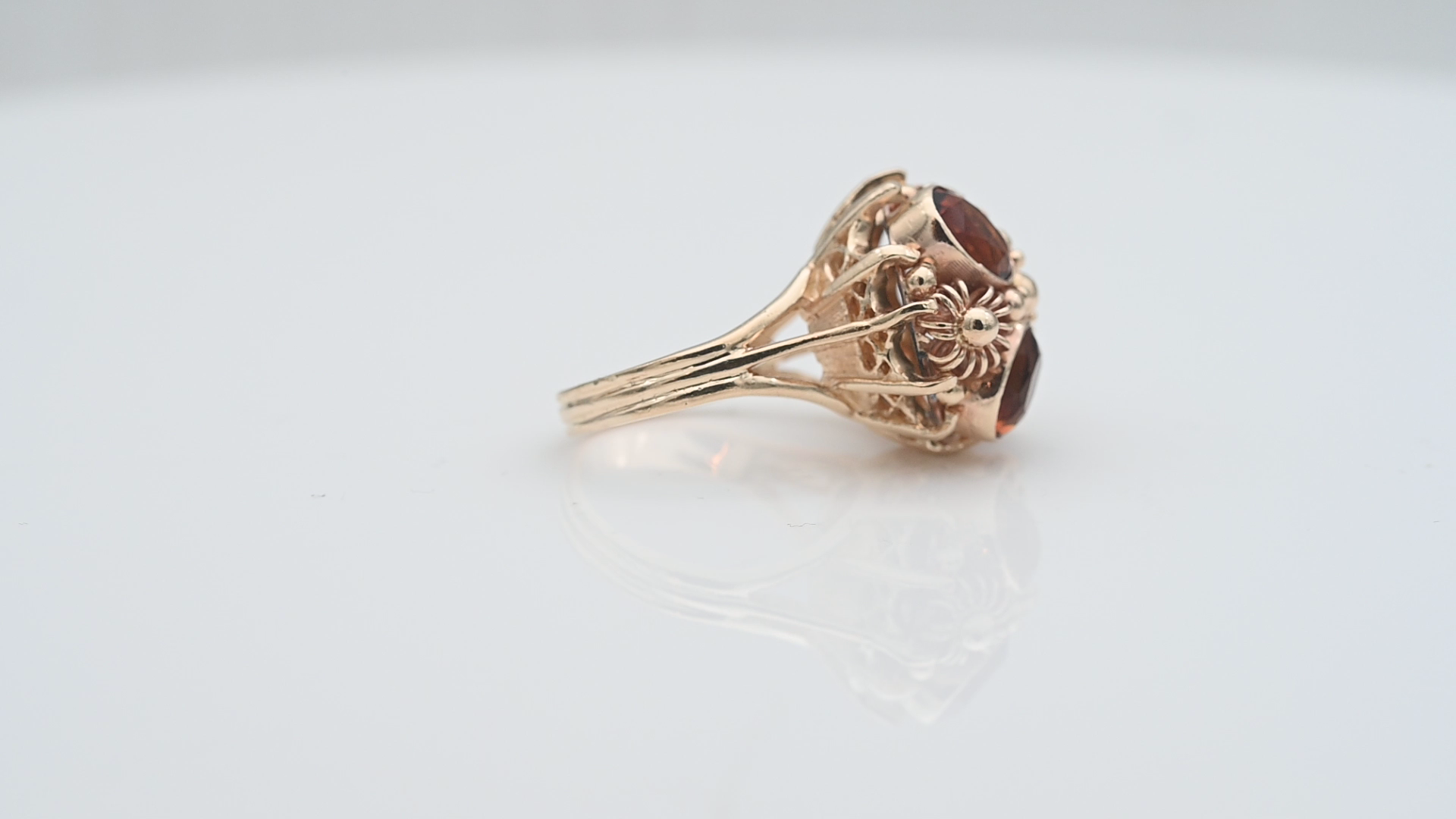 טבעת וינטג' משובצת אבני ציטרין בחיתוך אובלי - מק"ט 14302, זהב 14K