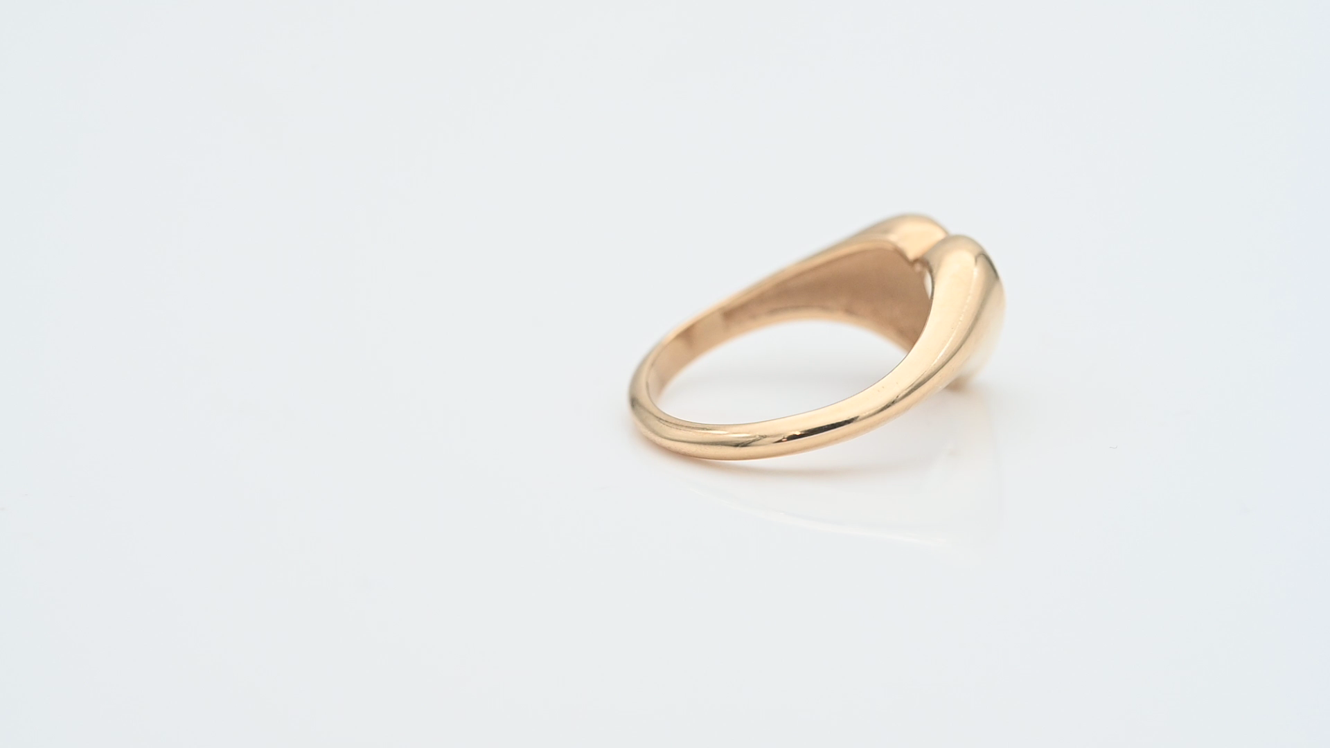 טבעת זהב משובצת יהלום צהוב בחיתוך לב, עם תעודה GIA#2195378153 - מק"ט 14396, זהב 18K