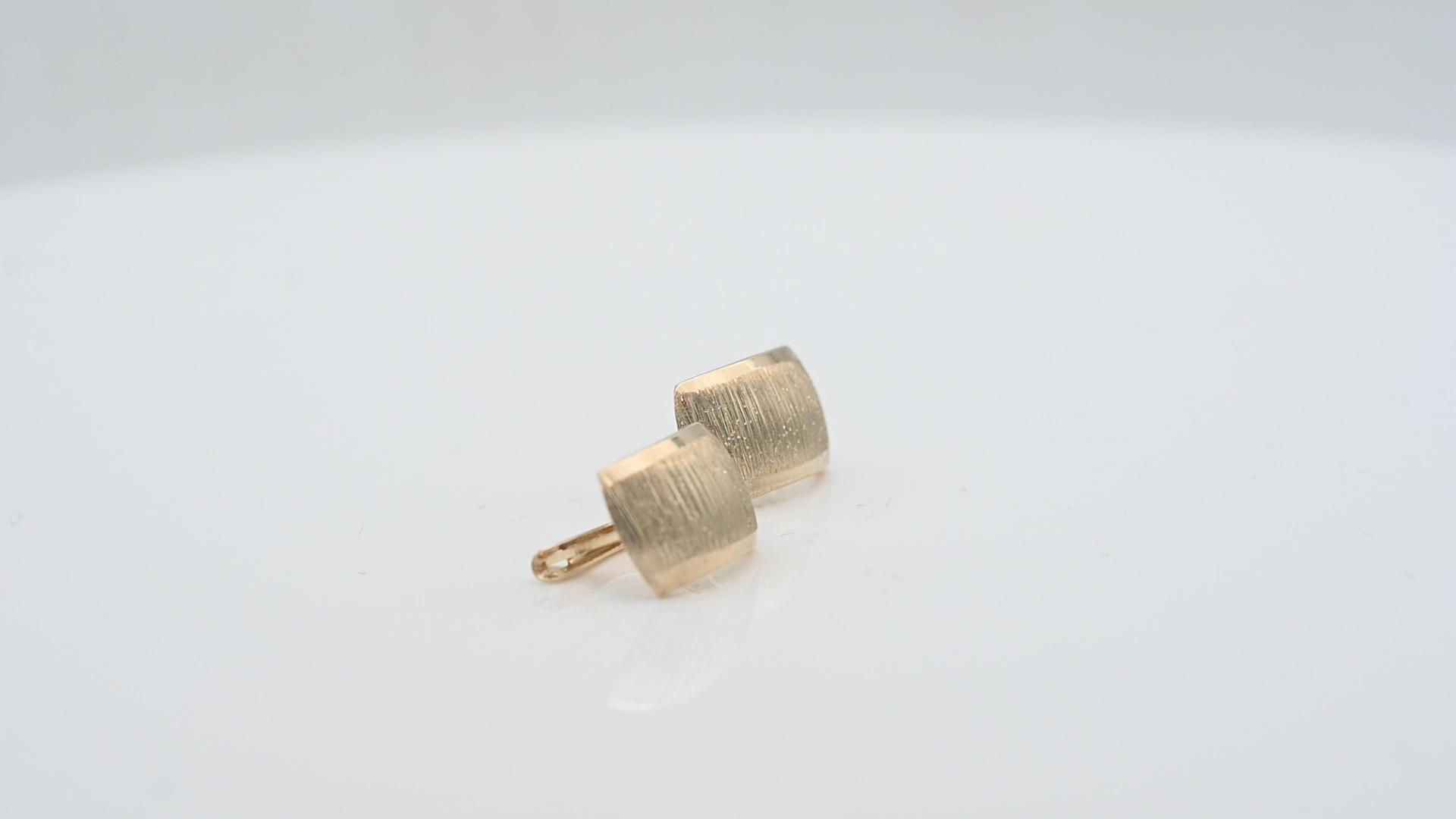 עגילי זהב מלבניים - מק"ט 14436, זהב 14K