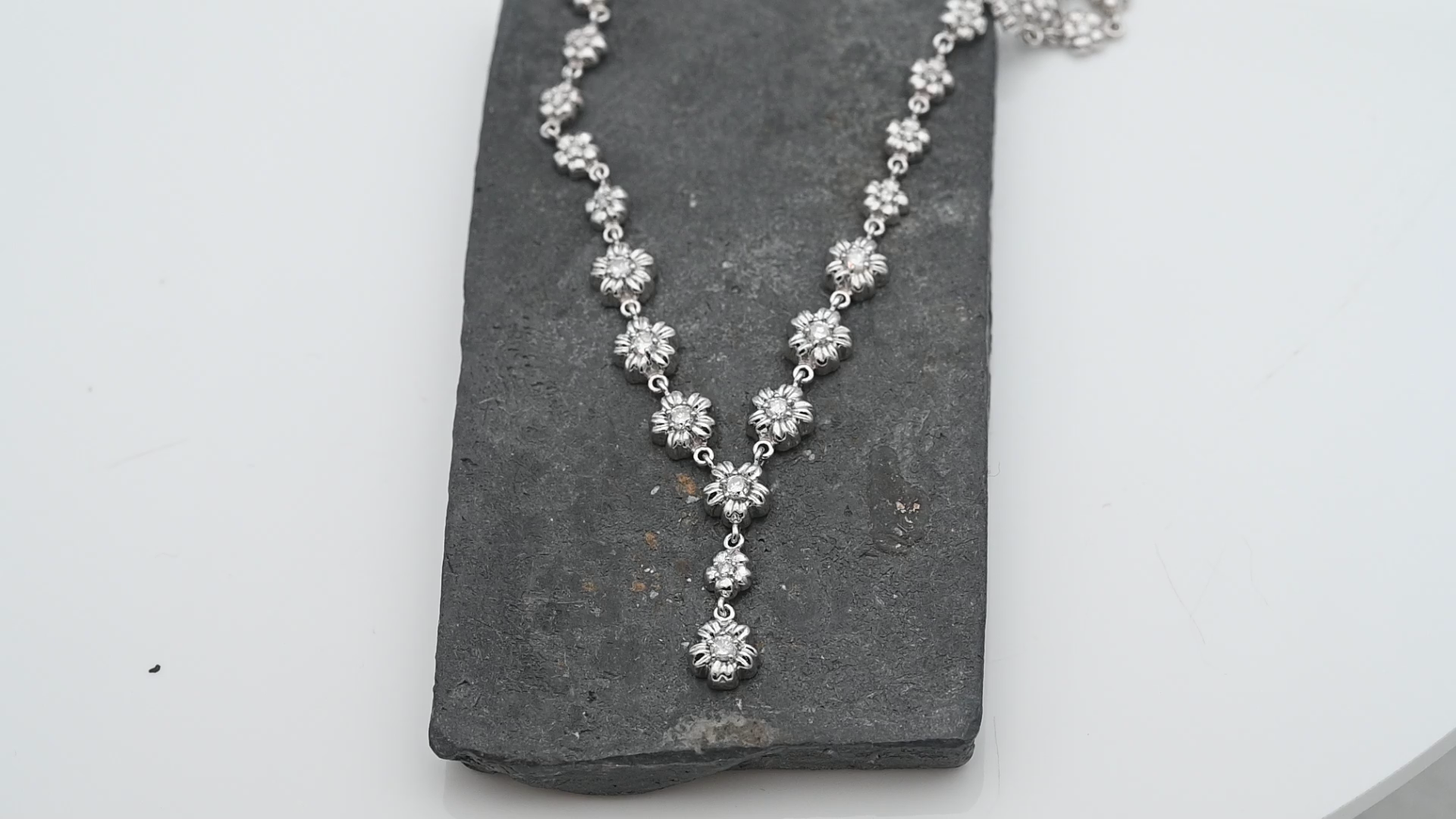 שרשרת וינטאג, פרחים משובצים יהלומים - מק"ט 14517, זהב 14K