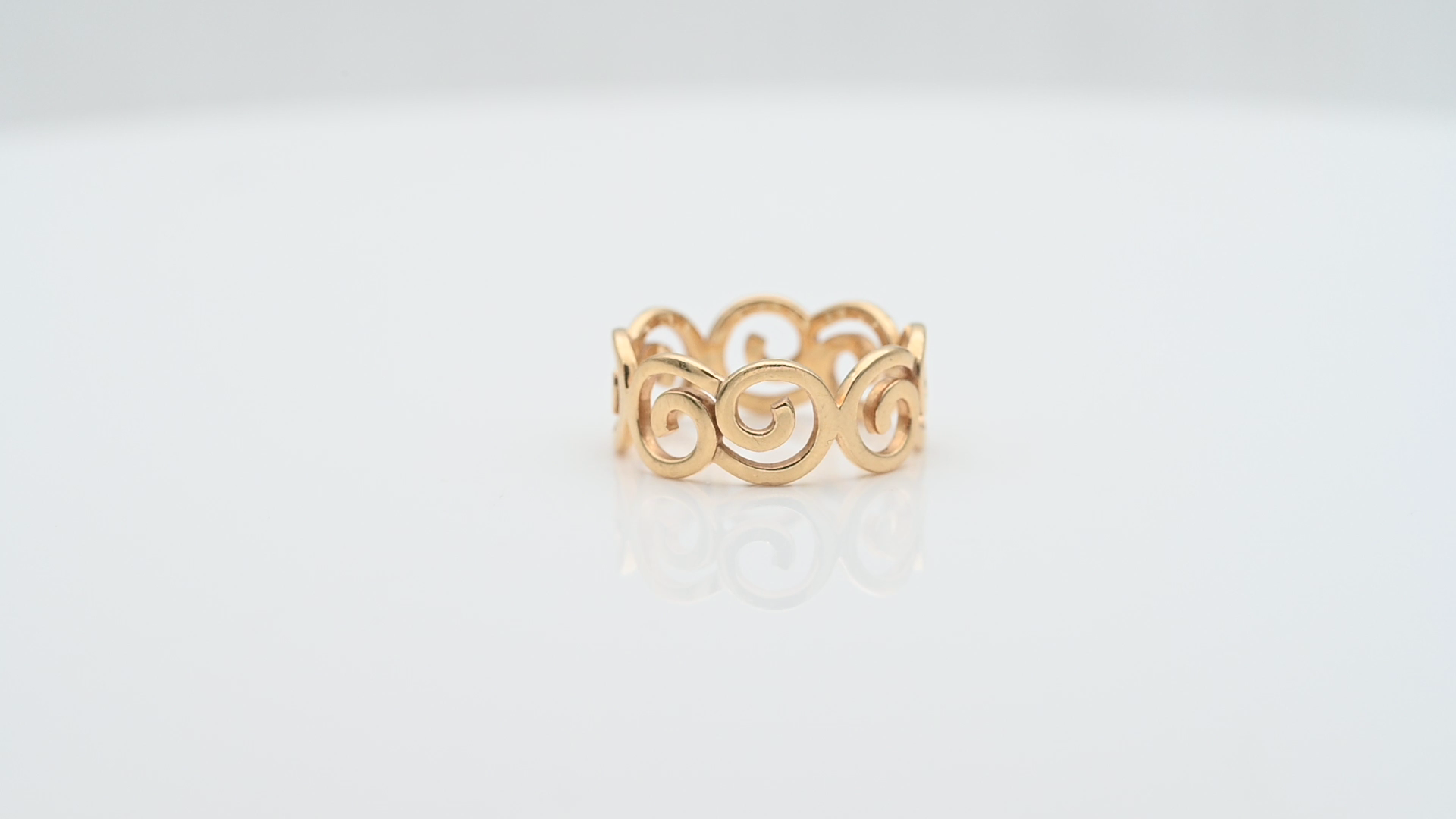 טבעת זהב בדוגמת ספירלות - מק"ט 14755, זהב 18K