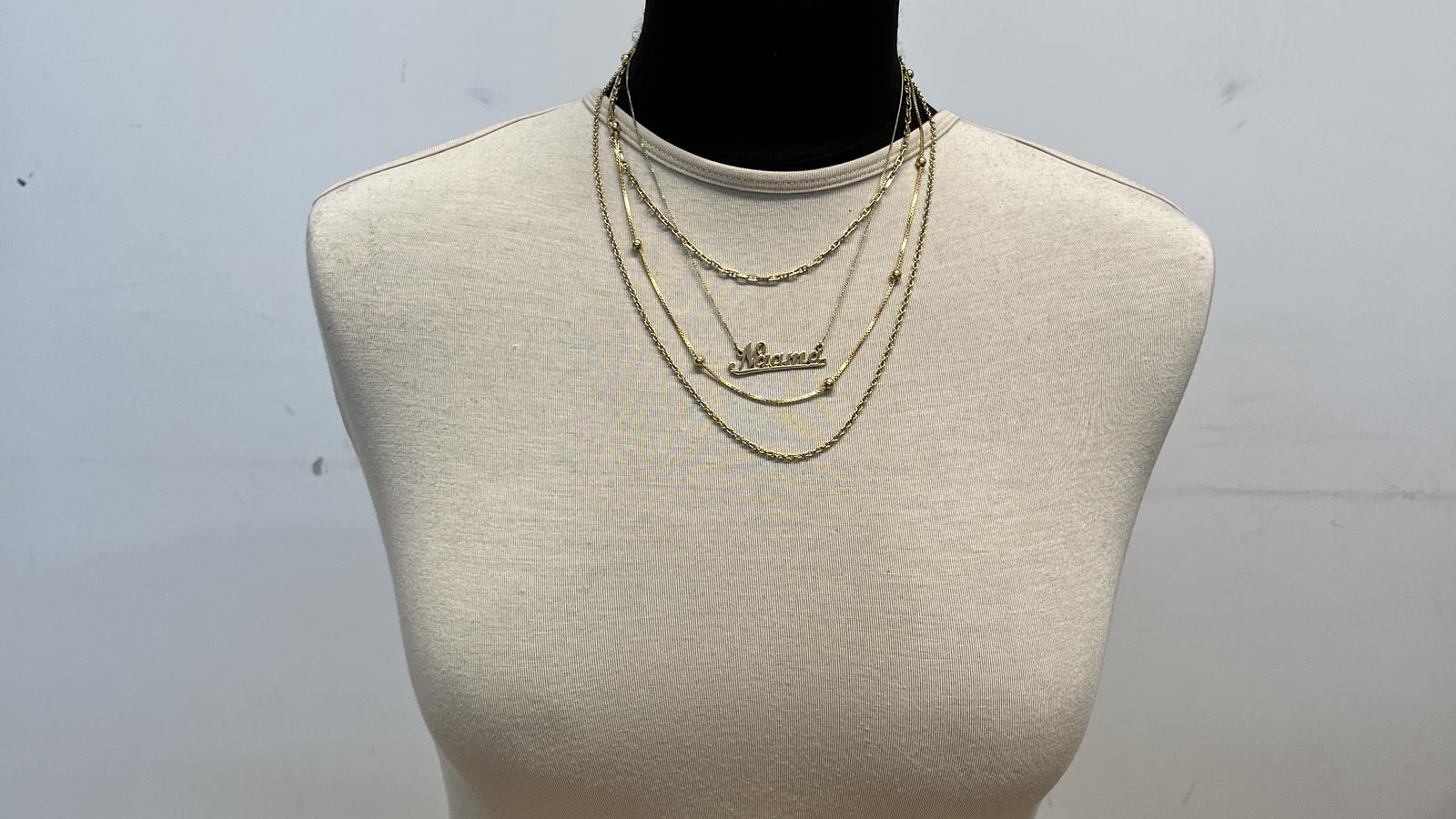 שרשרת זהב קוביות ברוחב 1.1 מ"מ, עם מוטיבי כדורים בקוטר 4 מ"מ - מק"ט 15340, זהב 14K