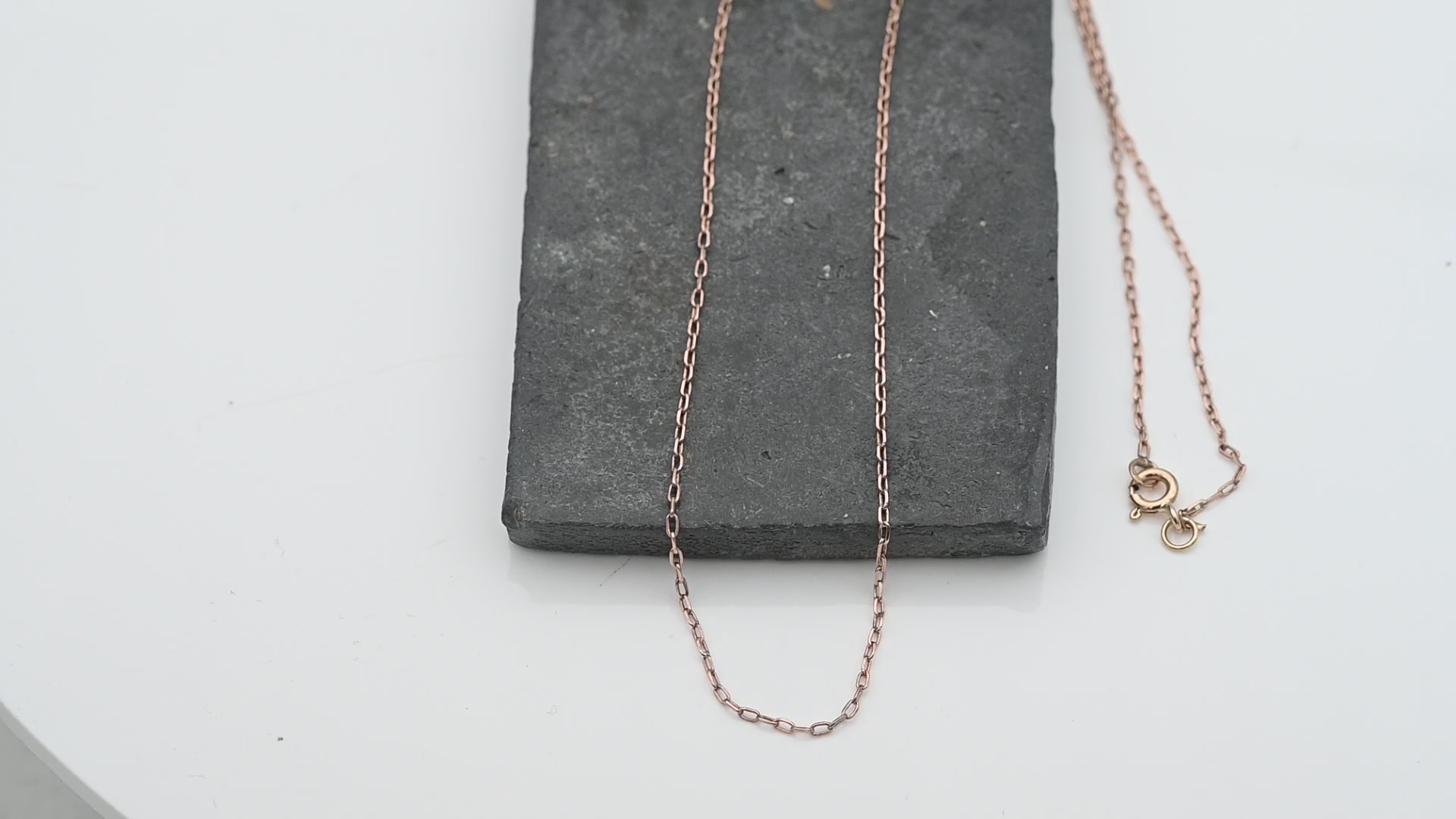 שרשרת זהב חוליות מלבניות ברוחב 1.3 מ"מ - מק"ט 15343, זהב 14K