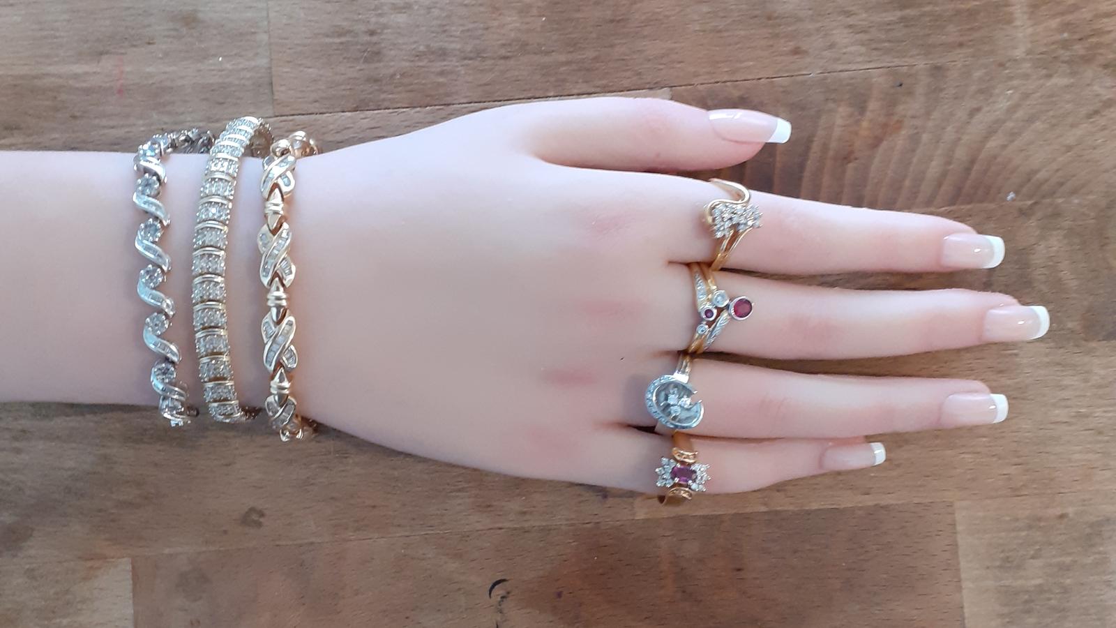 טבעת זהב ויהלומים מספר 6035