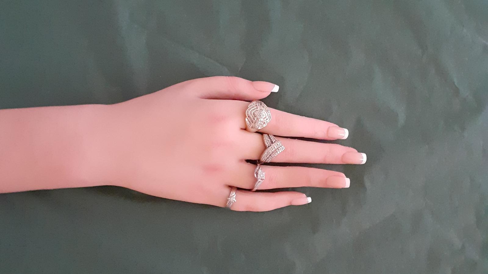 טבעת וינטאג משובצת יהלום, זהב 10K - מק"ט 31215