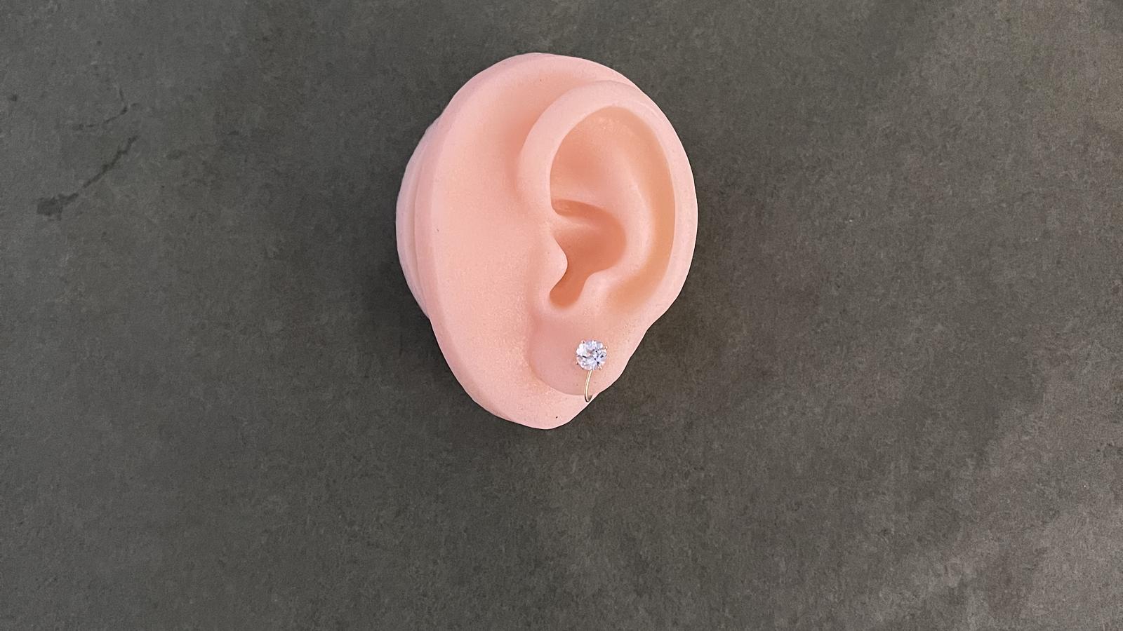 עגילי וינטאג משובצים בלו טופז, מתאימים לאוזניים ללא חורים, זהב 14K - מק"ט 31585