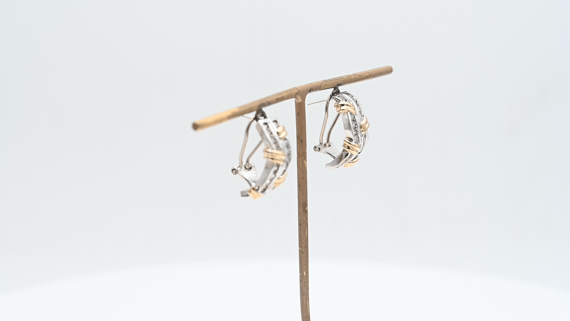 עגילי וינטאג משובצים יהלומים, זהב 14K - מק"ט 32282