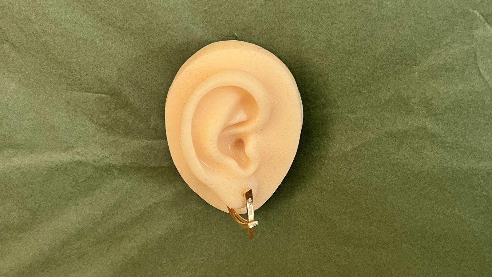 עגיל וינטג' משובץ יהלומים - מק"ט 33128, זהב 14K