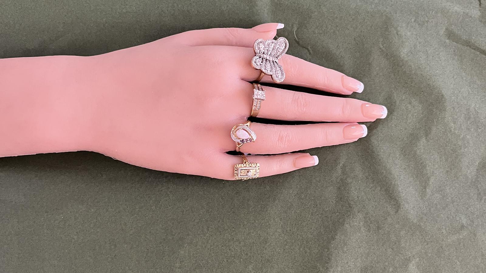 טבעת וינטג' בצורת פרפר משובצת יהלומים - מק"ט 33546, זהב 10K