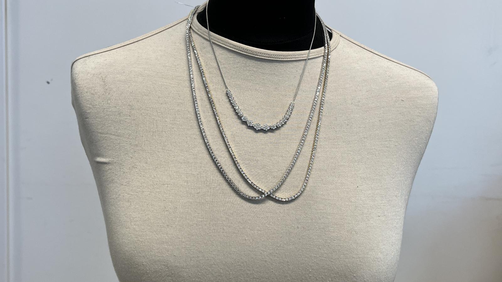 שרשרת טניס משובצת יהלומים, ברוחב 2.5 מ"מ - מק"ט 33992, זהב 10K