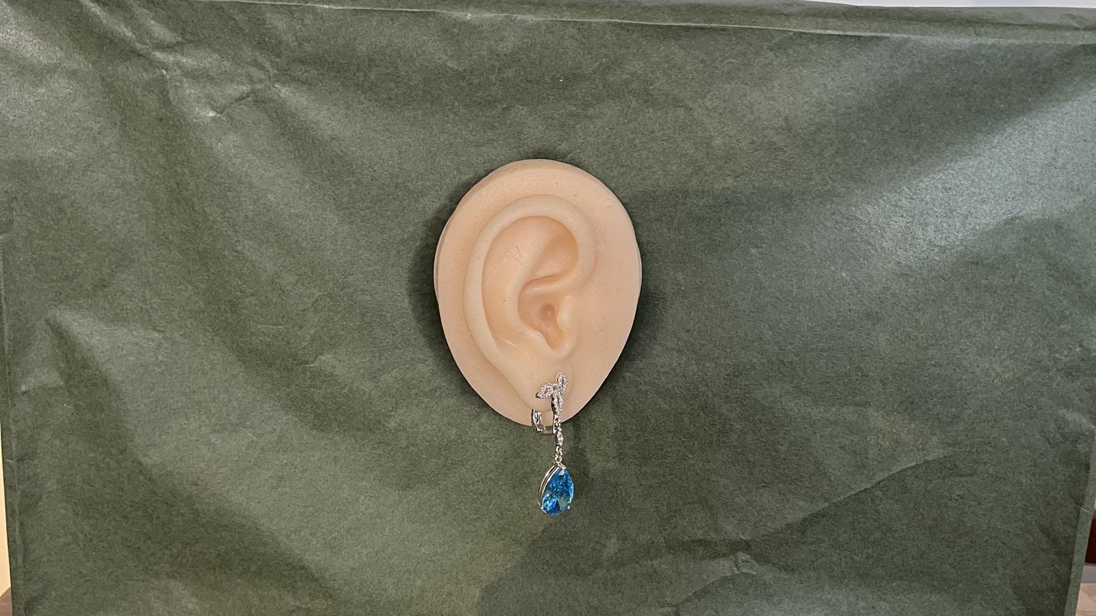 עגילי וינטאג משובצים בלו טופז ויהלומים, זהב 14K - מק"ט 50316