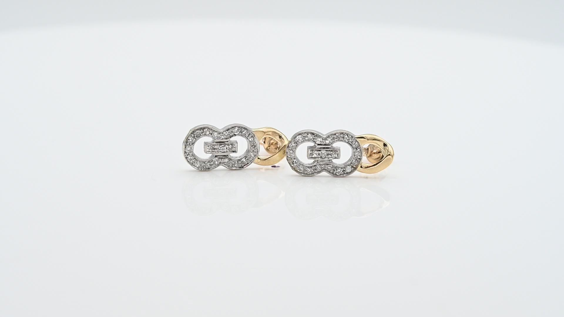 עגילי וינטאג צמודים, שמינית משובצת יהלומים - מק"ט 50559, זהב 18+14K