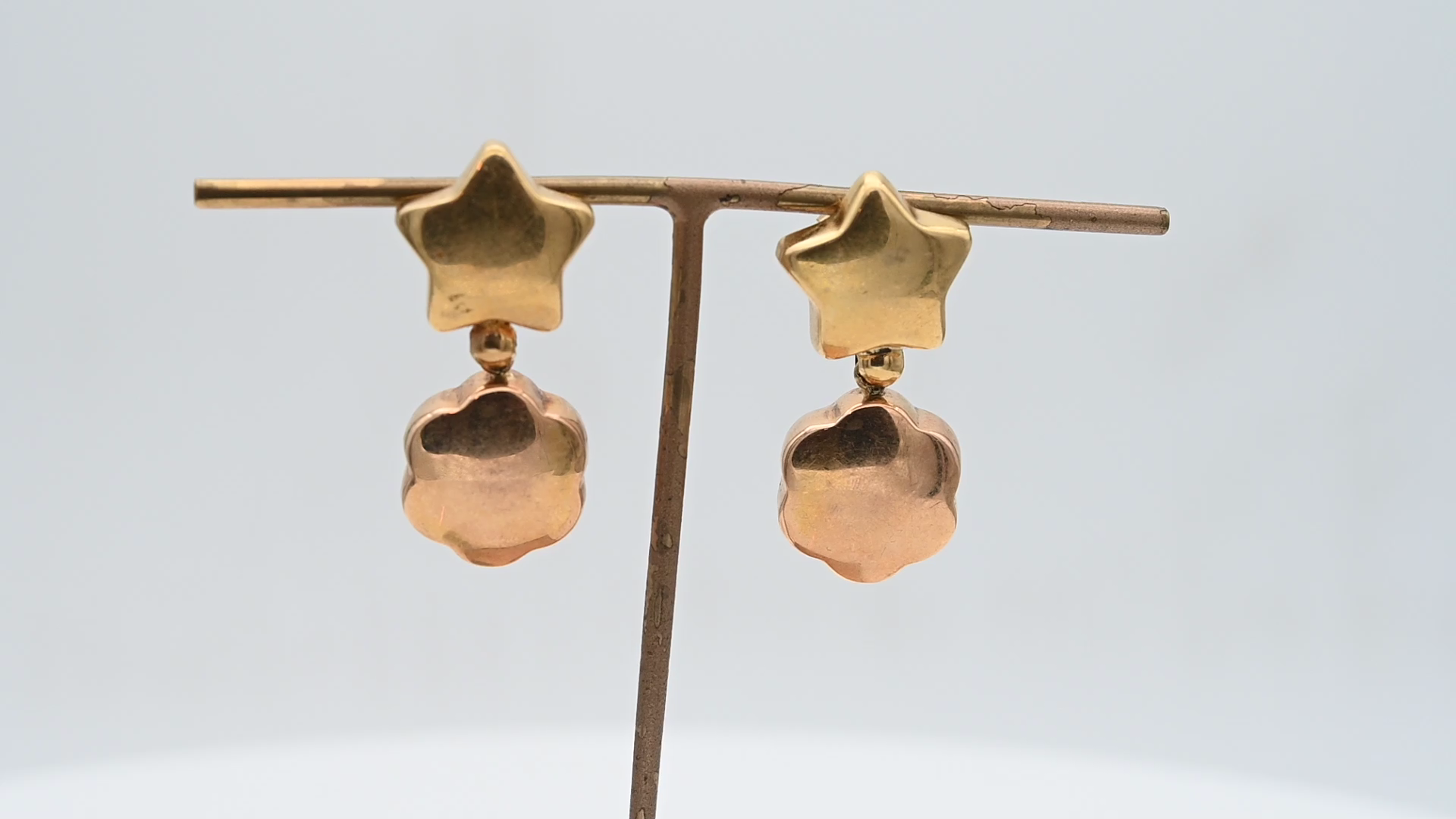 עגילי וינטאג תלויים איטלקיים - מק"ט 50639, זהב 18K