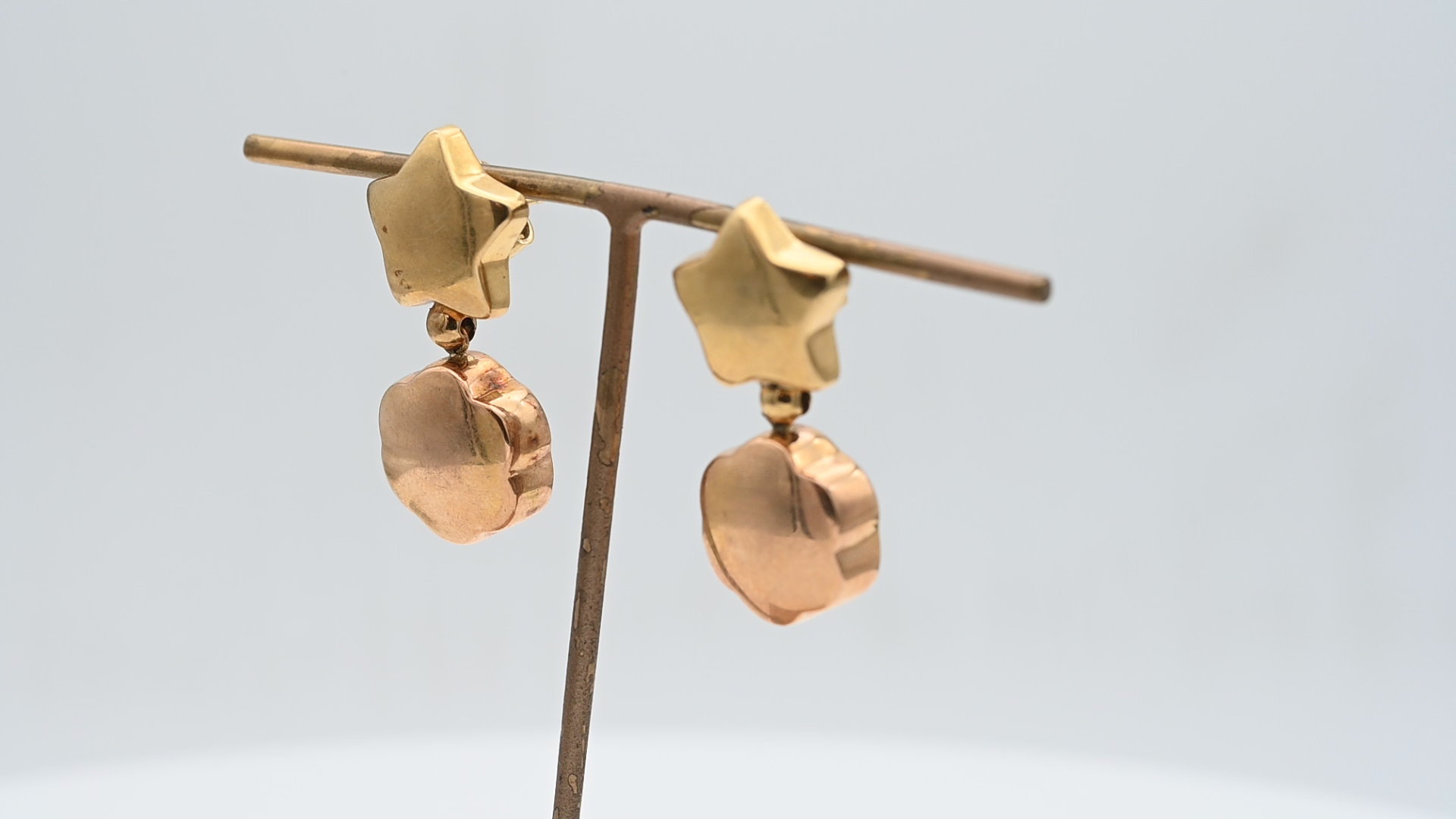 עגילי וינטאג תלויים איטלקיים - מק"ט 50639, זהב 18K