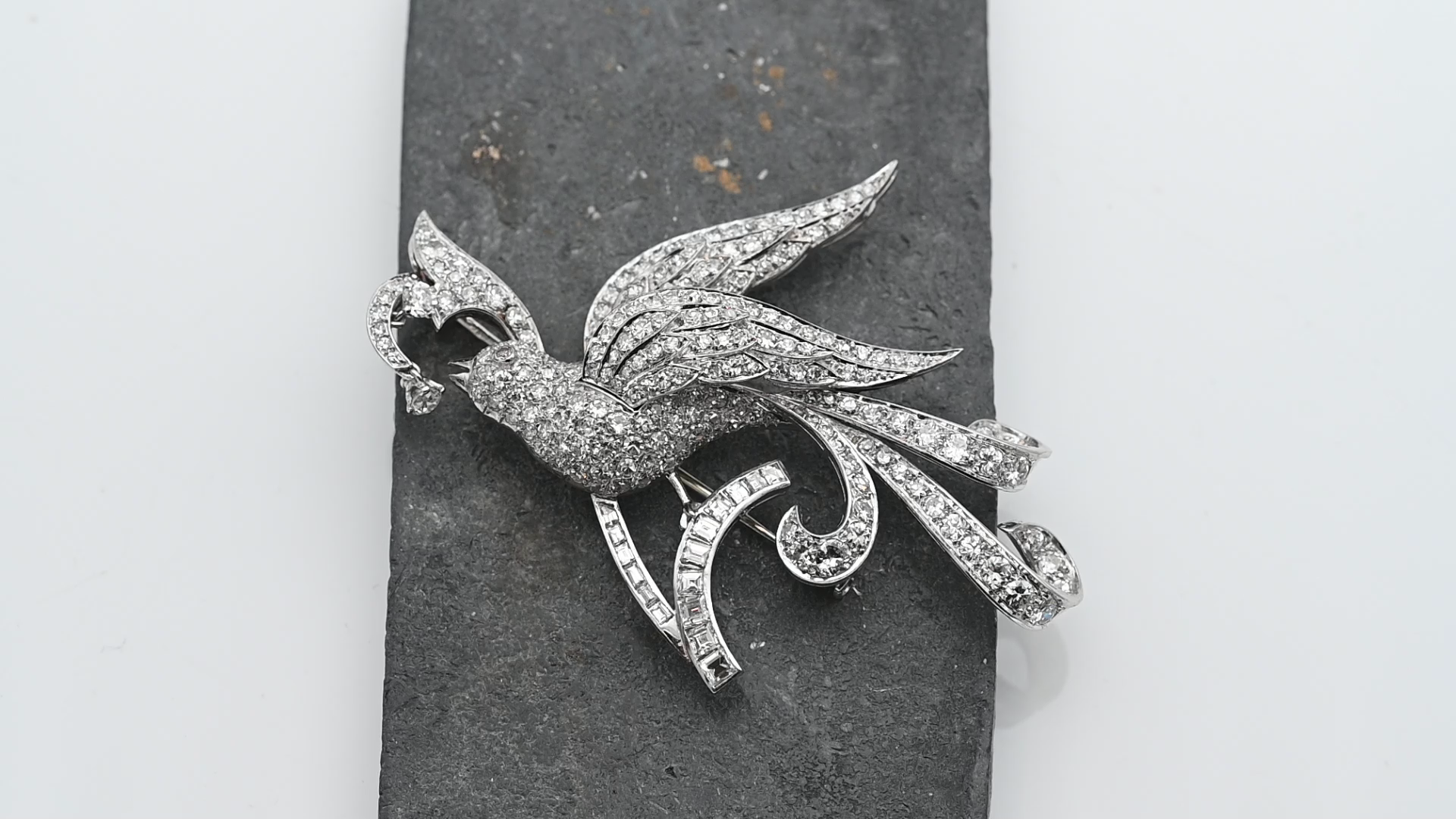 סיכה/תליון ארט דקו - ציפור גן עדן משובצת יהלומים - מק"ט 50714, זהב 14K