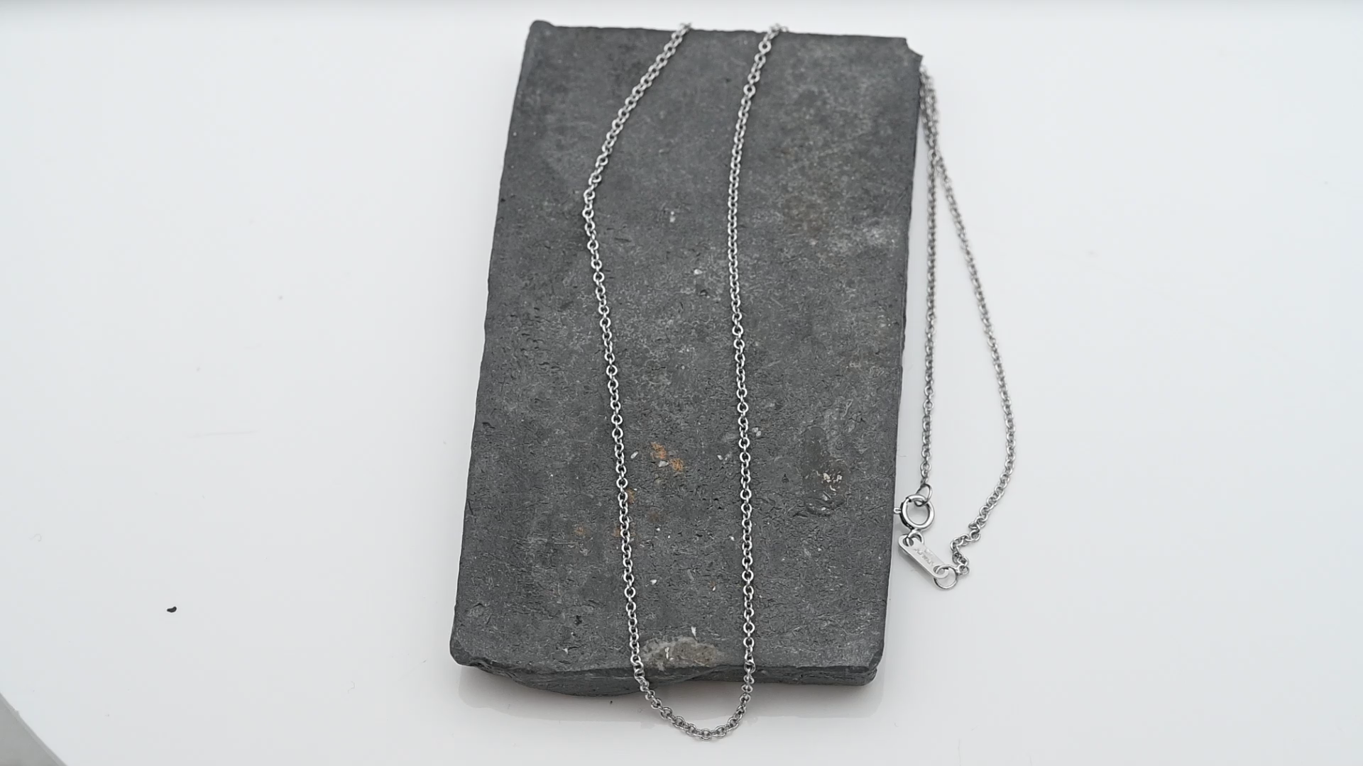 שרשרת זהב איטלקית עדינה ברוחב 1.5 מ"מ - מק"ט 51066, זהב 14K