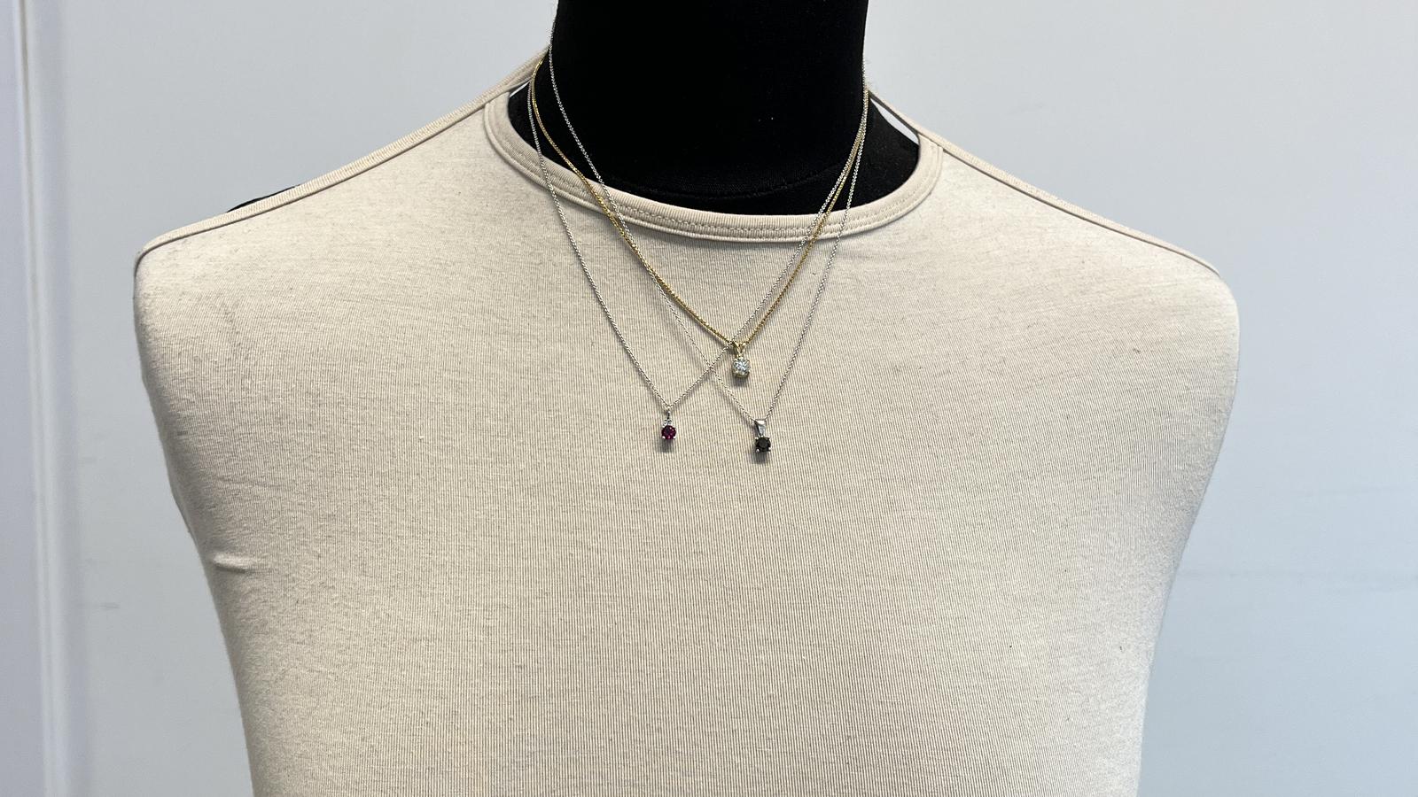 תליון סוליטר משובץ יהלום במשקל 0.55 קארט, כולל שרשרת עדינה - מק"ט 14868, זהב 14K